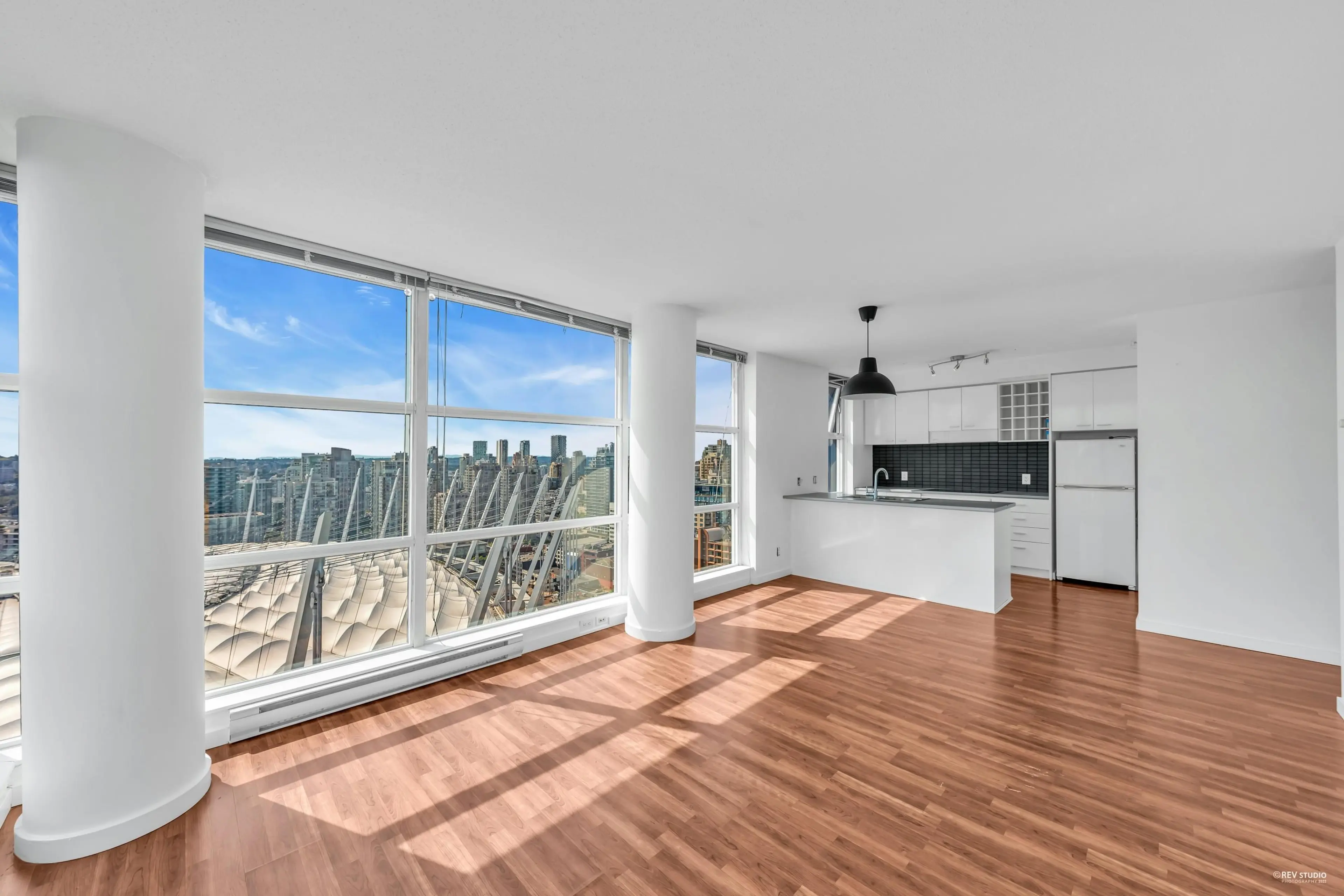 Property at #3201 111 W GEORGIA STREET, Vancouver, BC