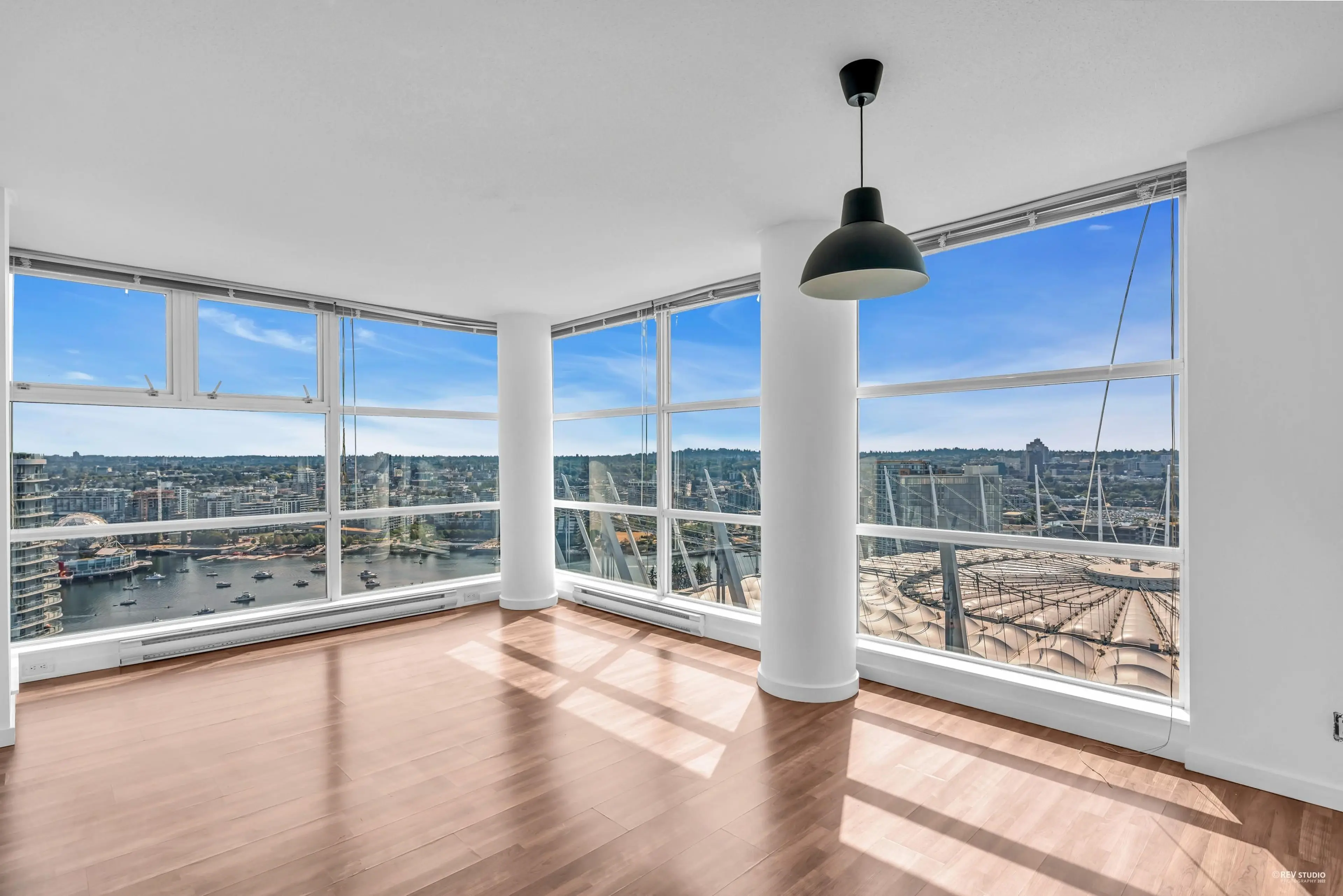 Property at #3201 111 W GEORGIA STREET, Vancouver, BC