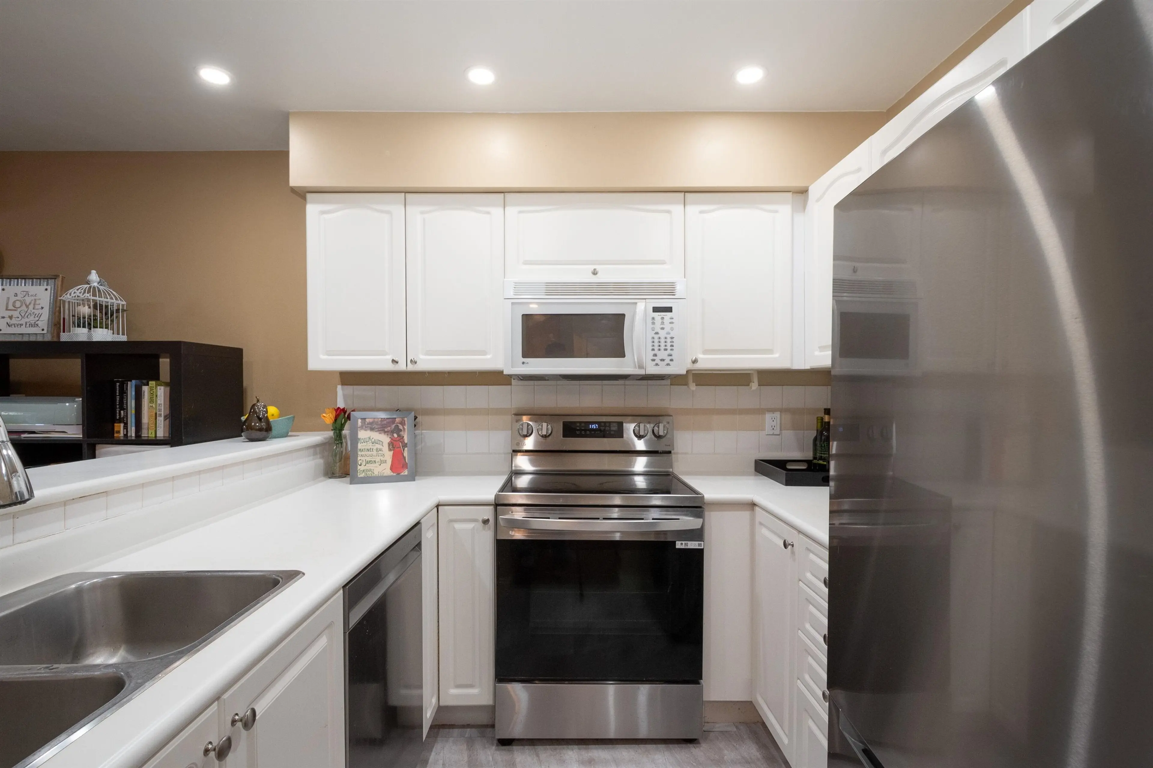 Property at #20 65 FOXWOOD DRIVE, Port Moody, BC