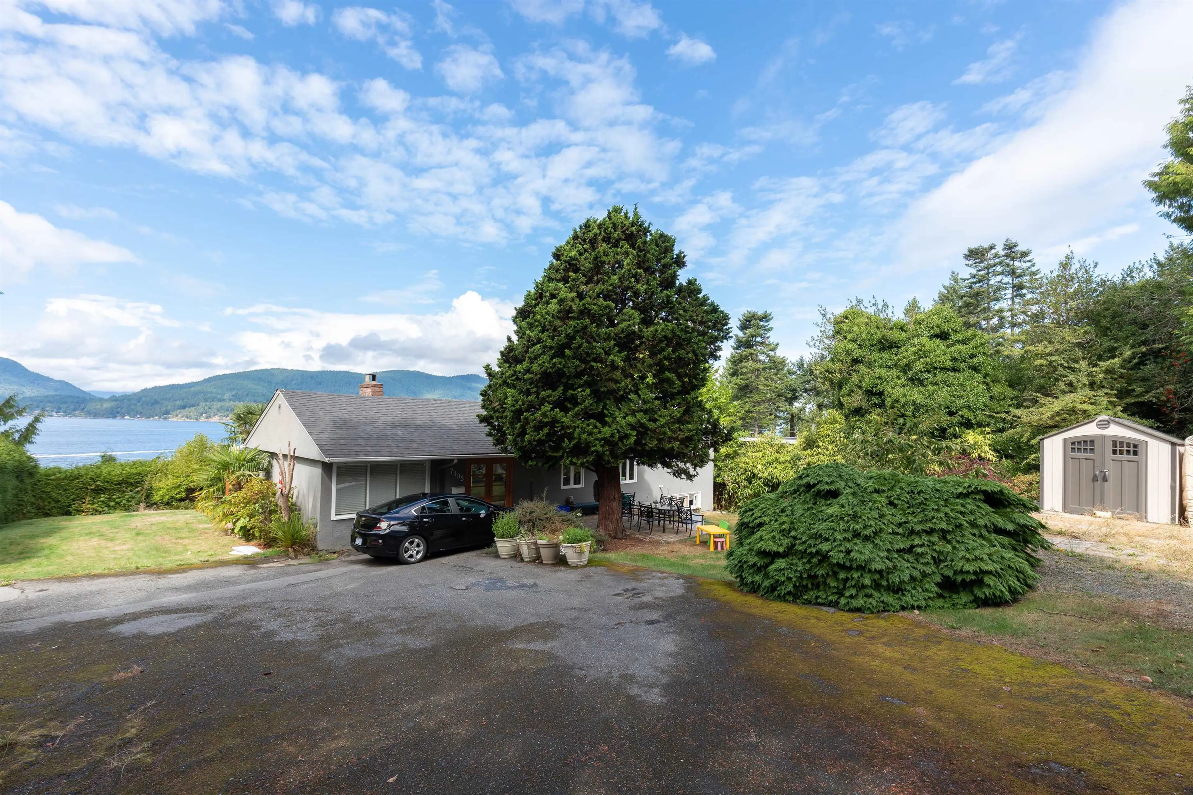Property at 7195 ROCKLAND WYND, West Vancouver, BC