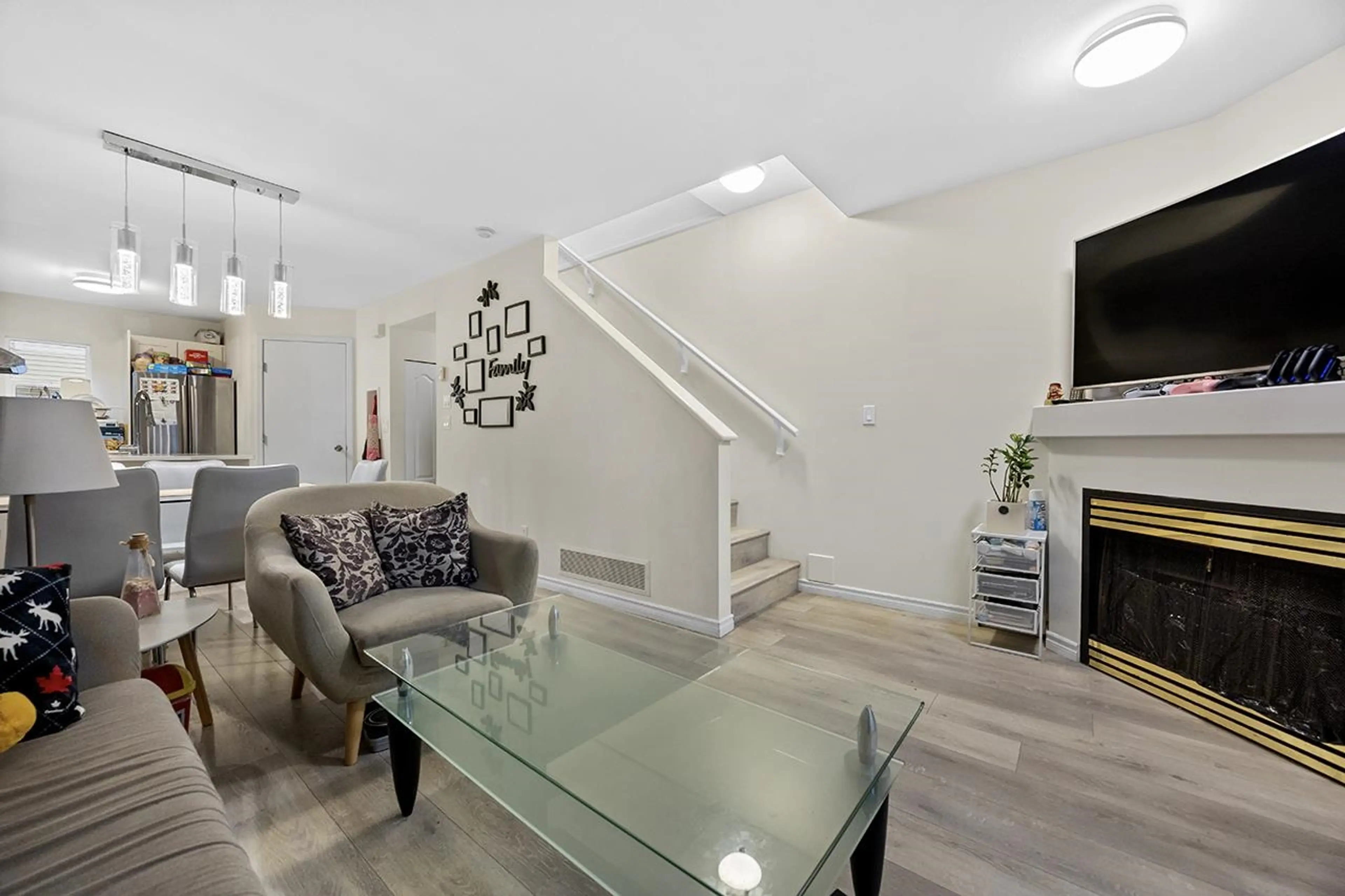 Property at #52 7088 LYNNWOOD DRIVE, Richmond, BC