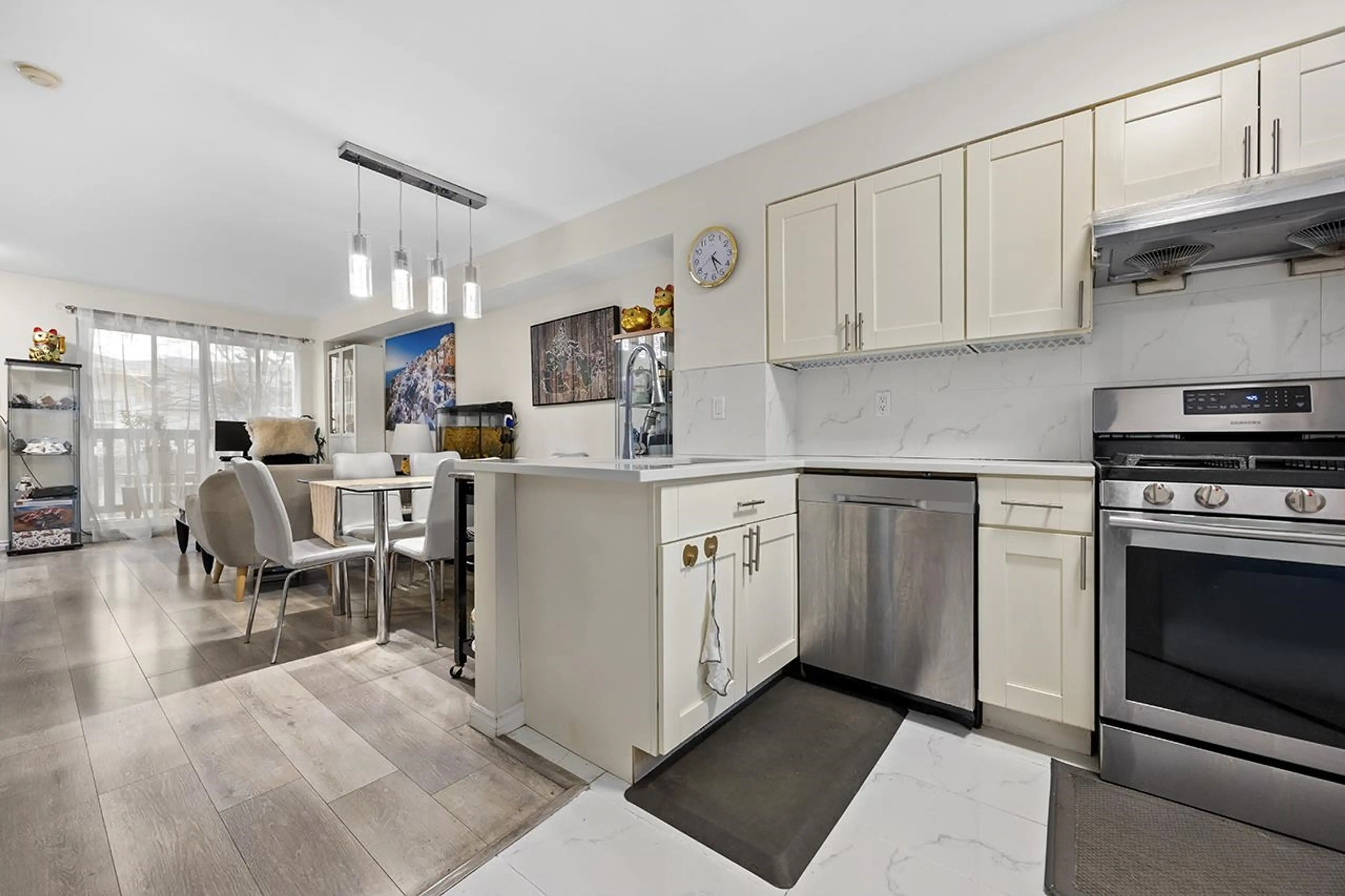 Property at #52 7088 LYNNWOOD DRIVE, Richmond, BC