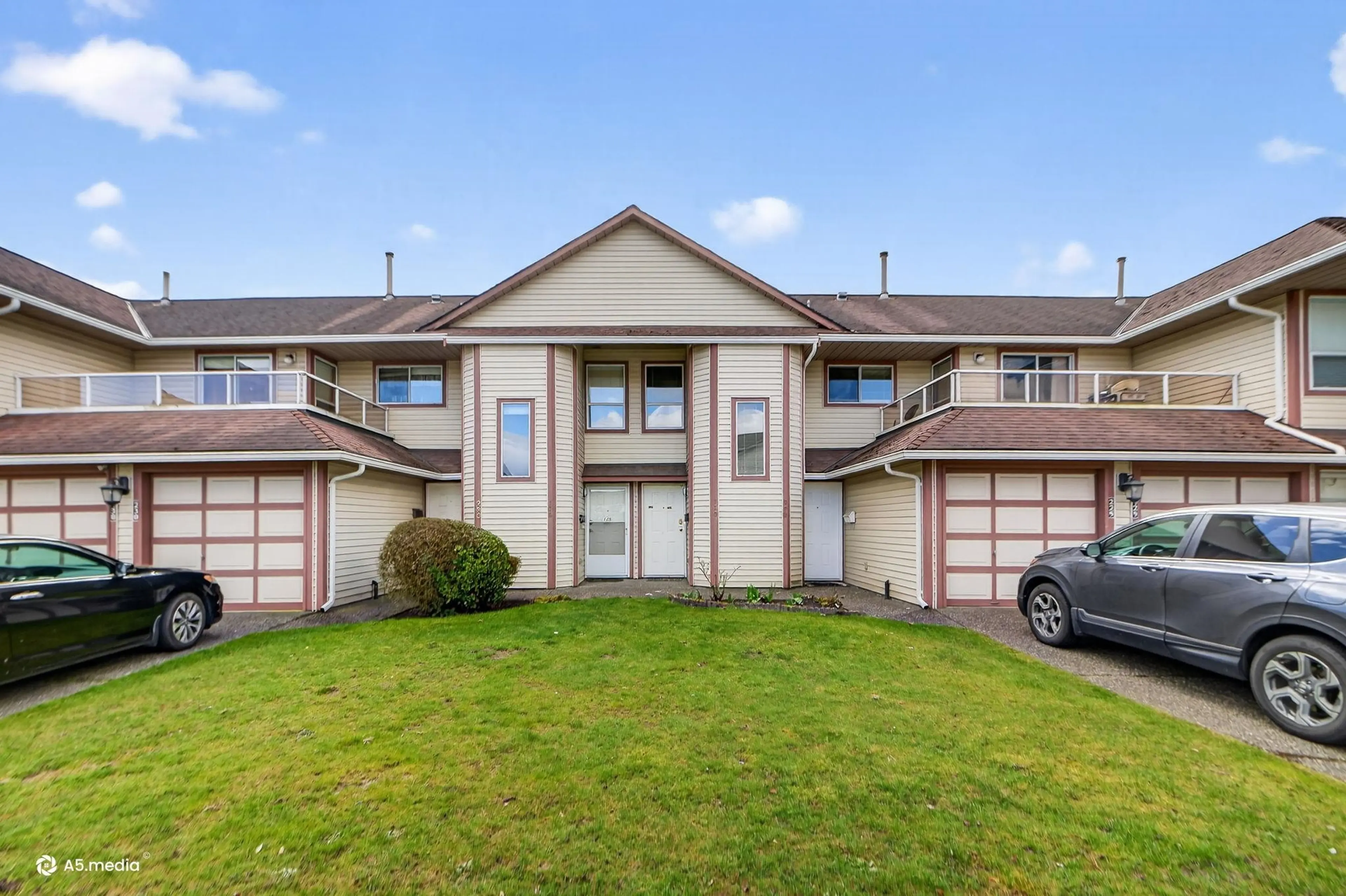 Property at #129 13725 72A AVENUE, Surrey, BC