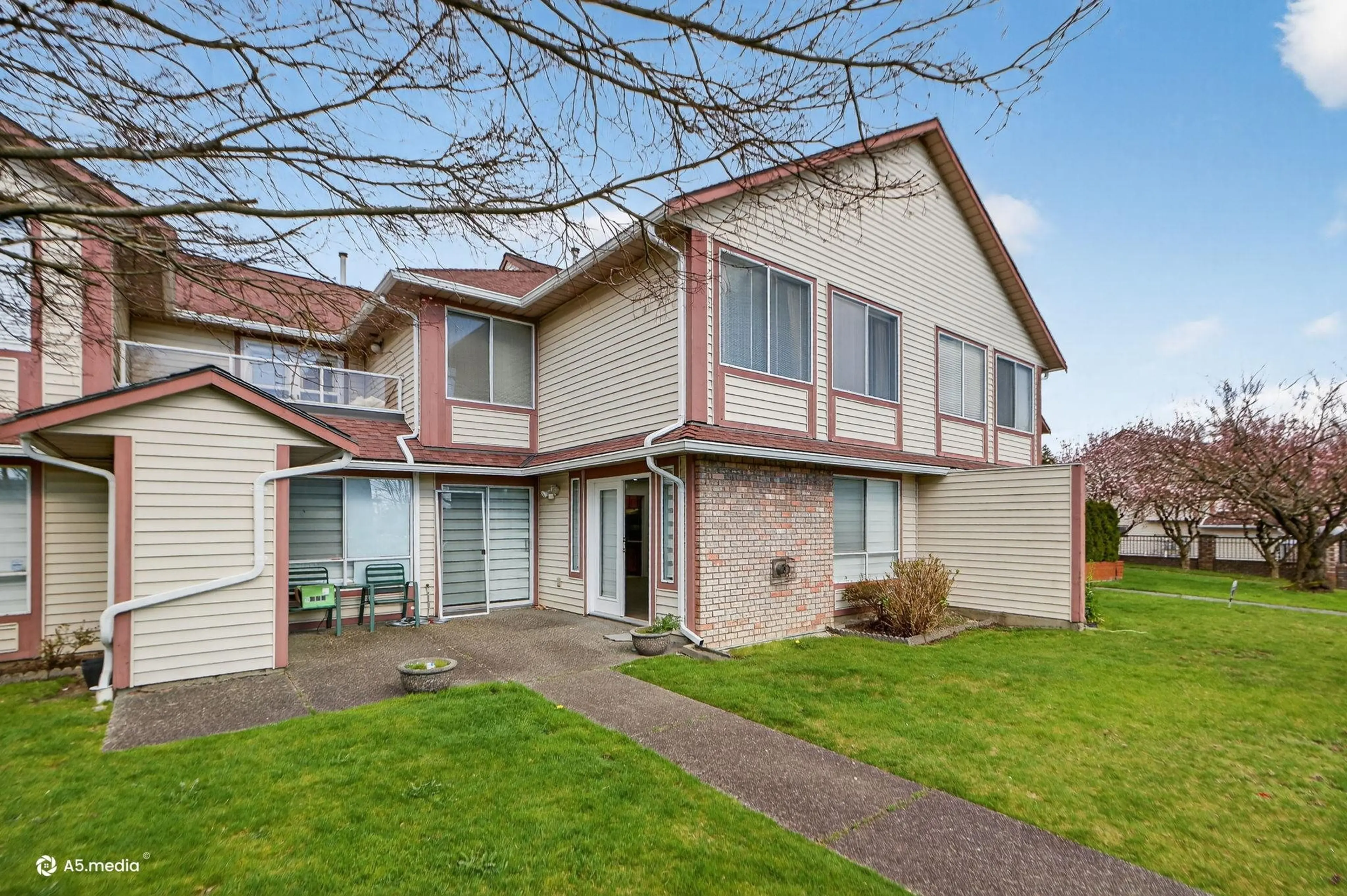 Property at #129 13725 72A AVENUE, Surrey, BC