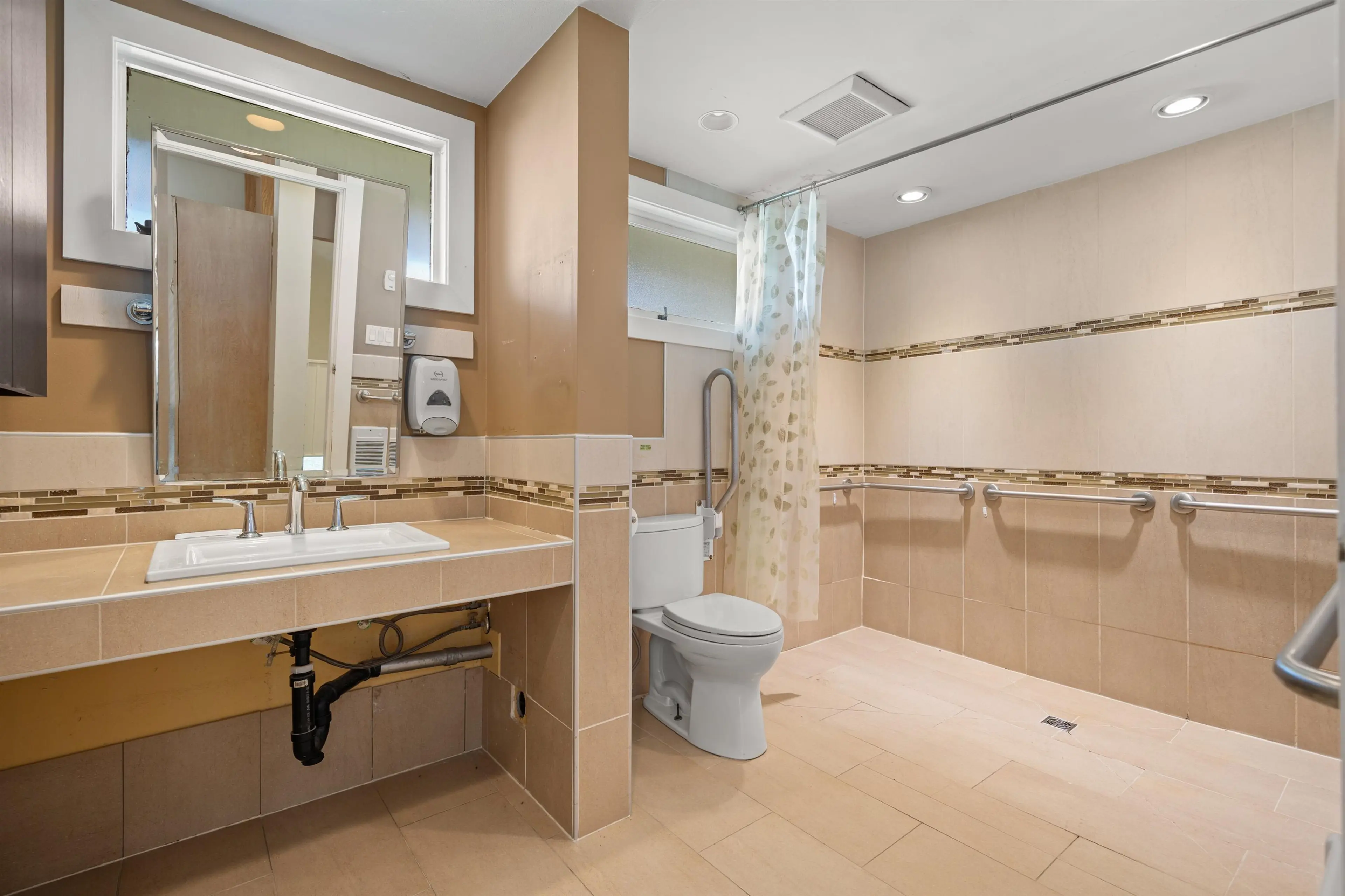 Property at 4672 NEVILLE STREET, Burnaby, BC