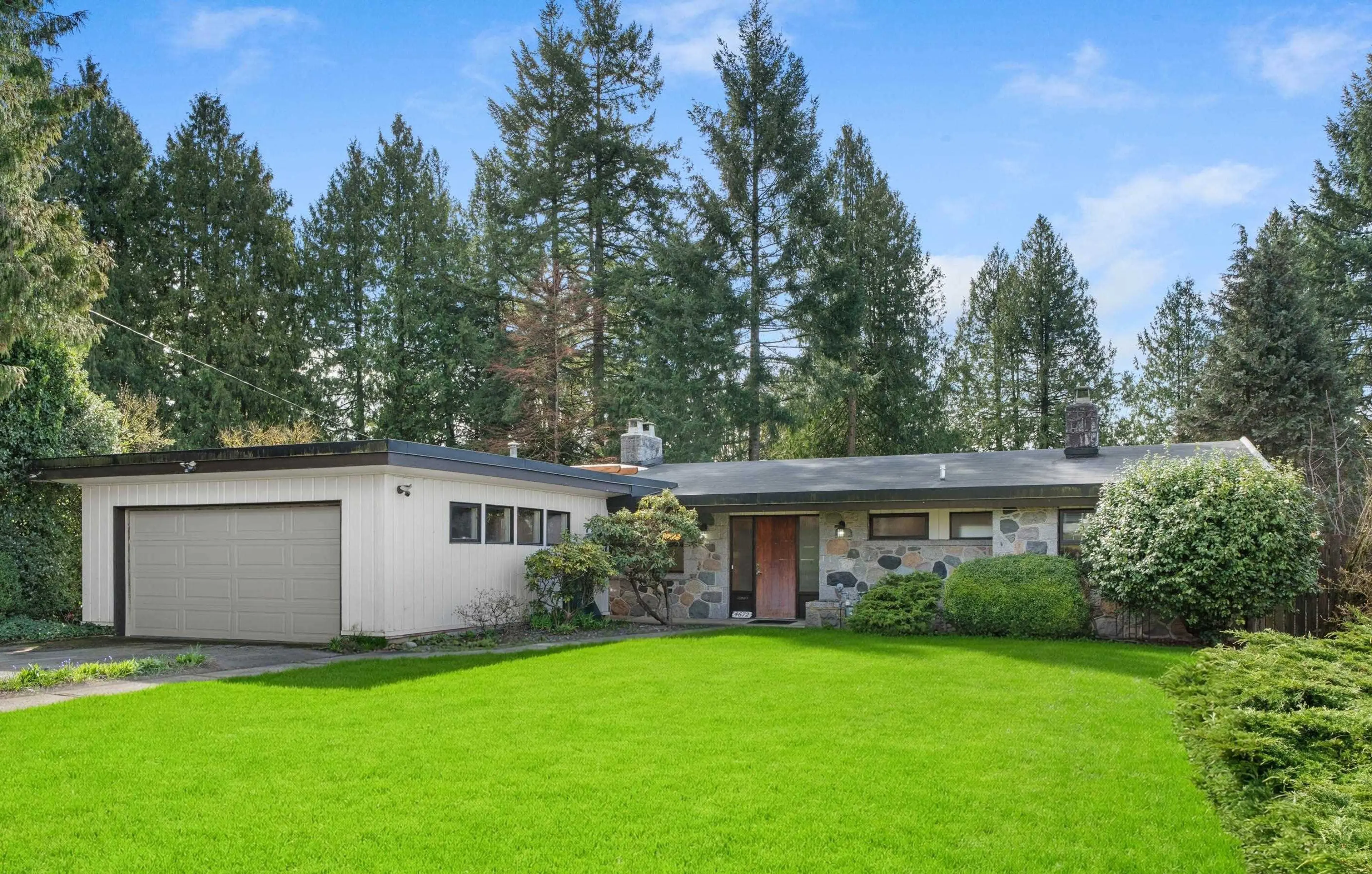 Property at 4672 NEVILLE STREET, Burnaby, BC