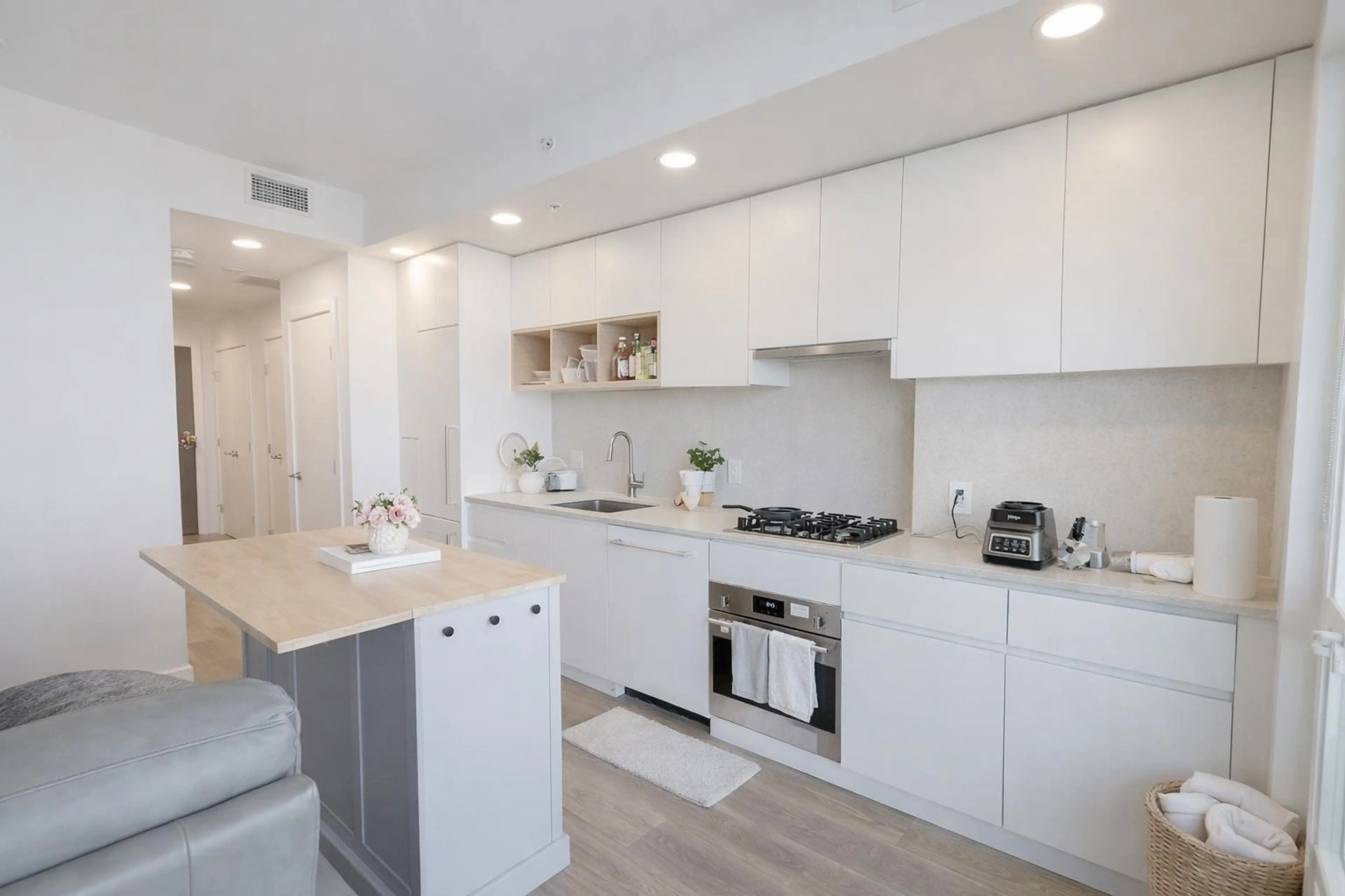 Property at #1003 4433 ALASKA STREET, Burnaby, BC