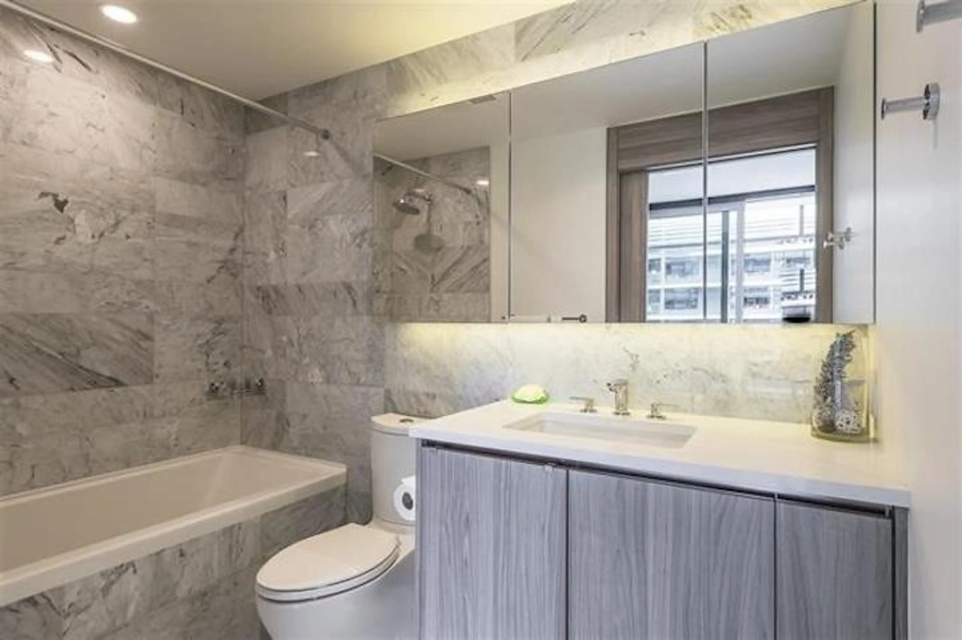 Property at #709 89 NELSON STREET, Vancouver, BC