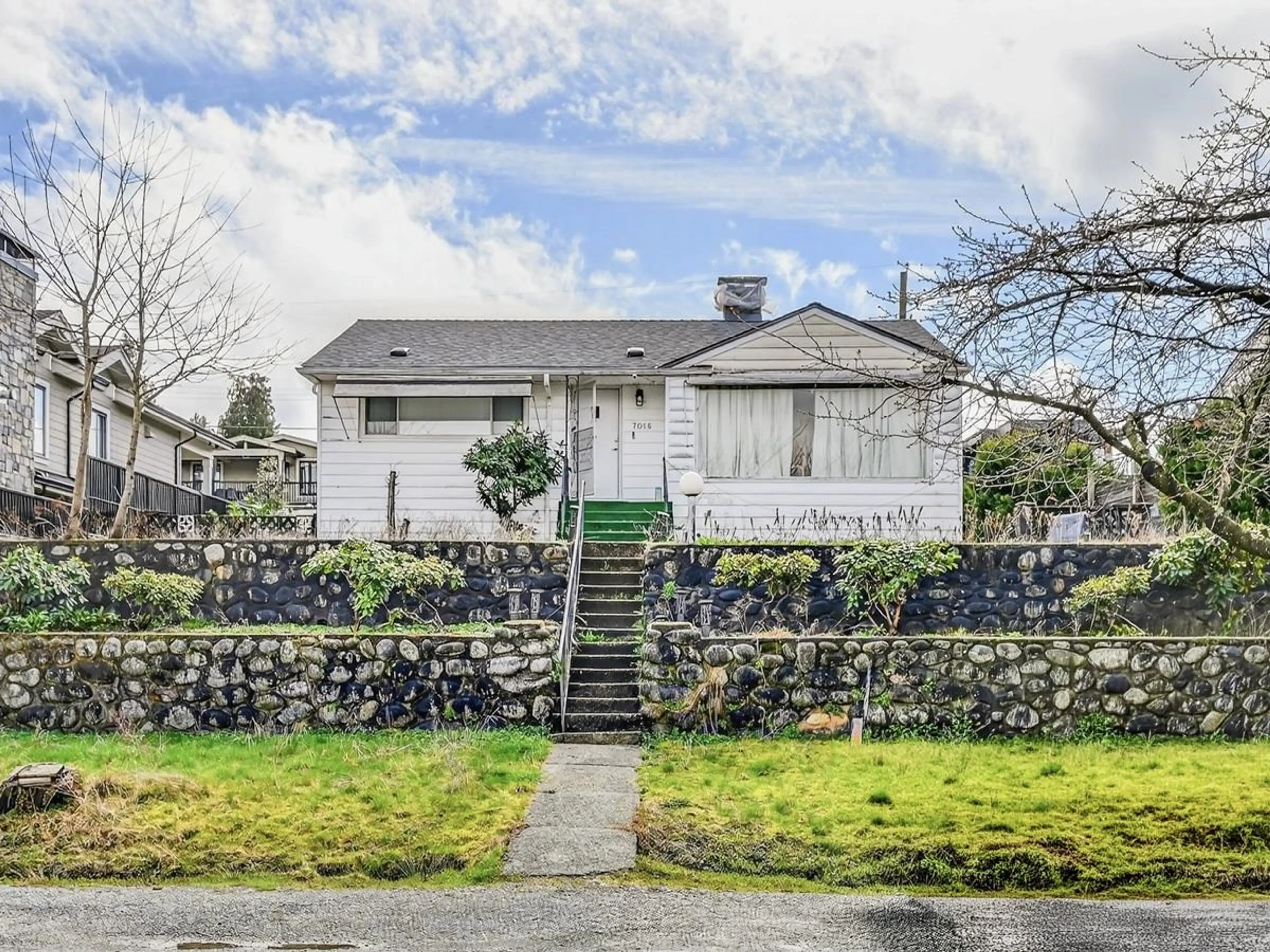 Property at 7016 SIERRA DRIVE, Burnaby, BC