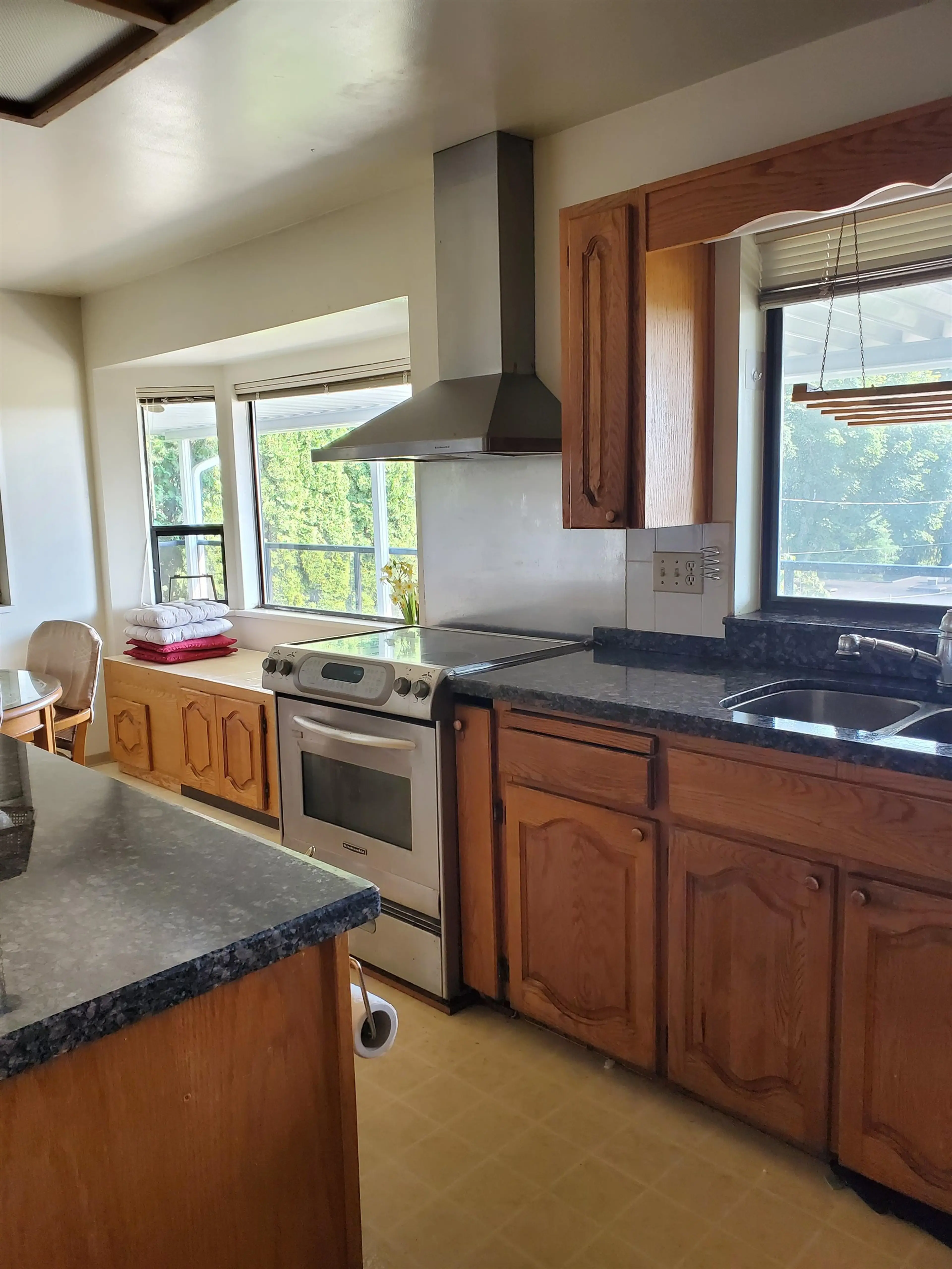 Property at 4669 PORTLAND STREET, Burnaby, BC