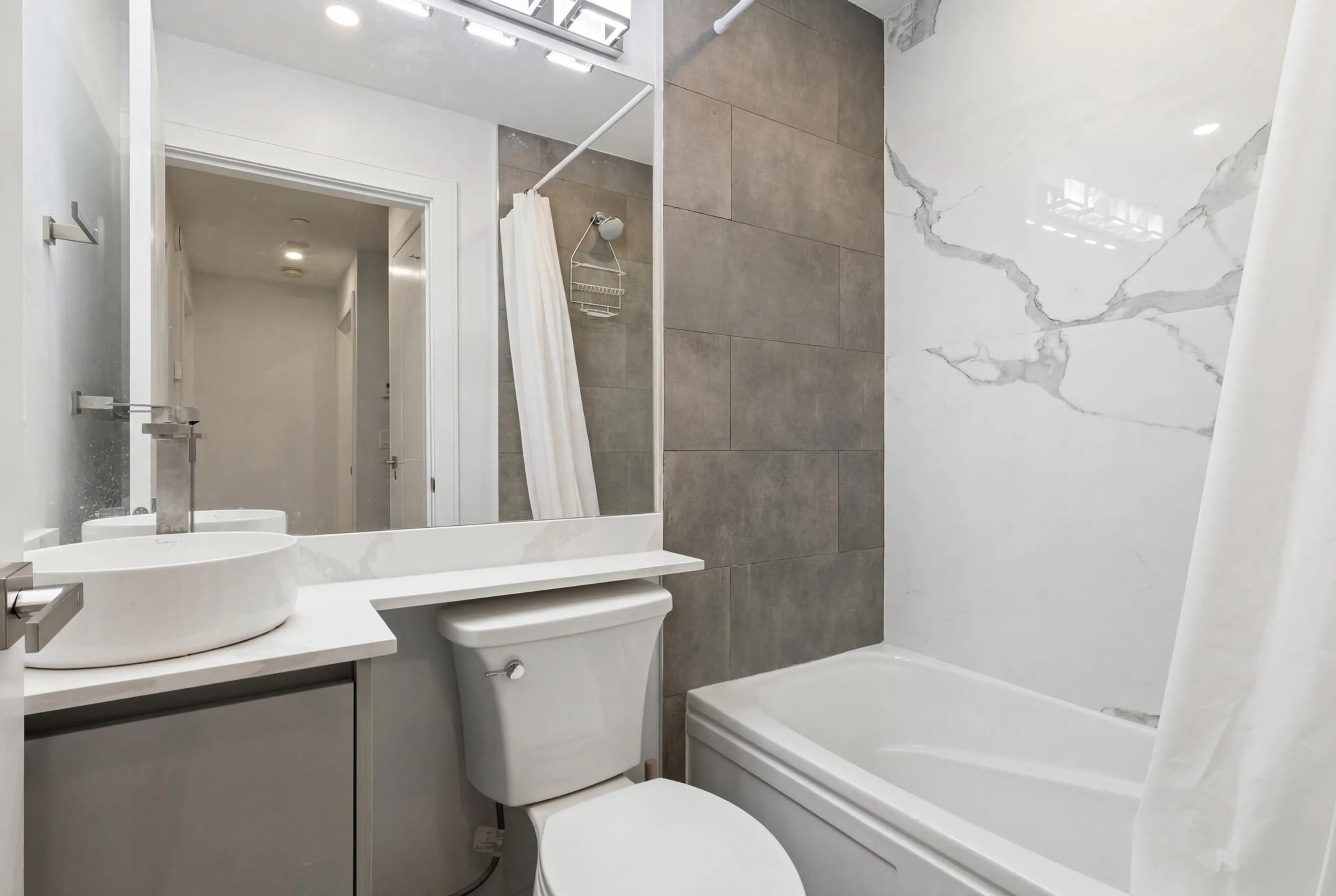 Property at 2885 E GEORGIA STREET, Vancouver, BC