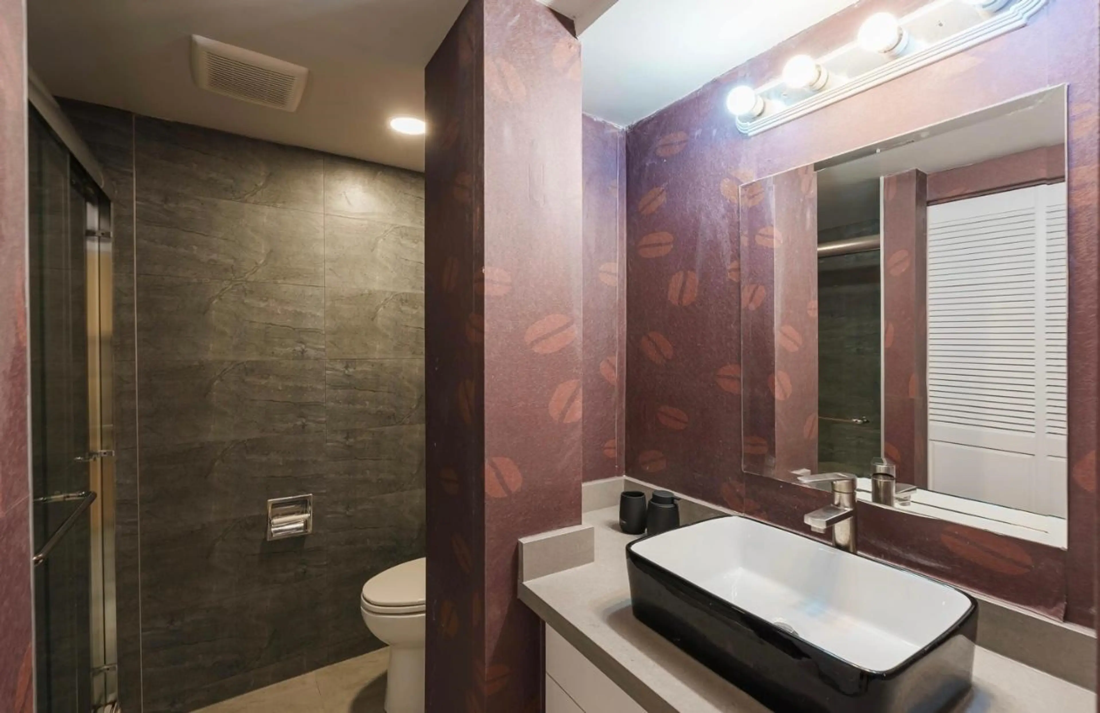 Property at 8366 ARBOUR PLACE, Delta, BC