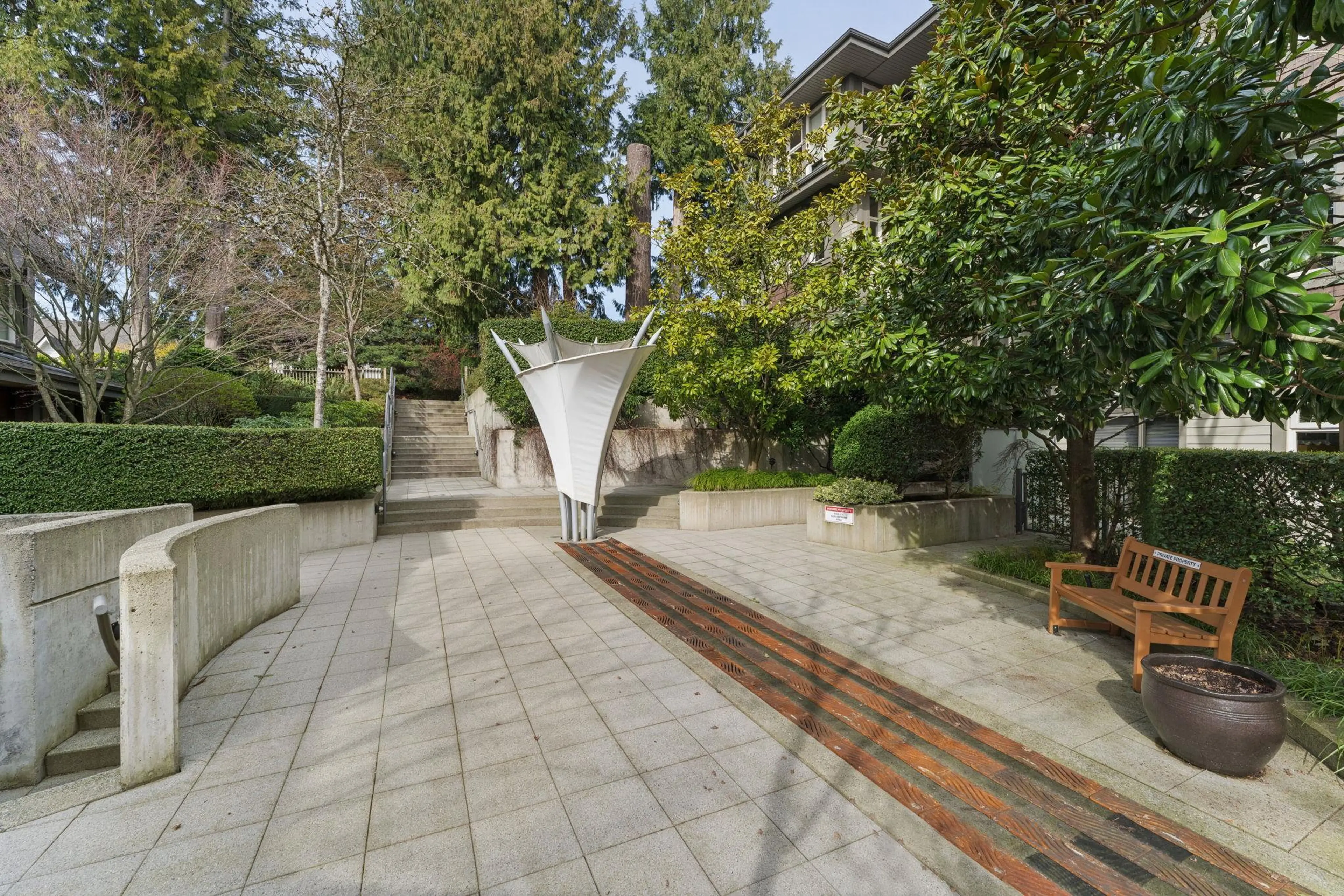 Property at #306 188 W 29TH STREET, North Vancouver, BC