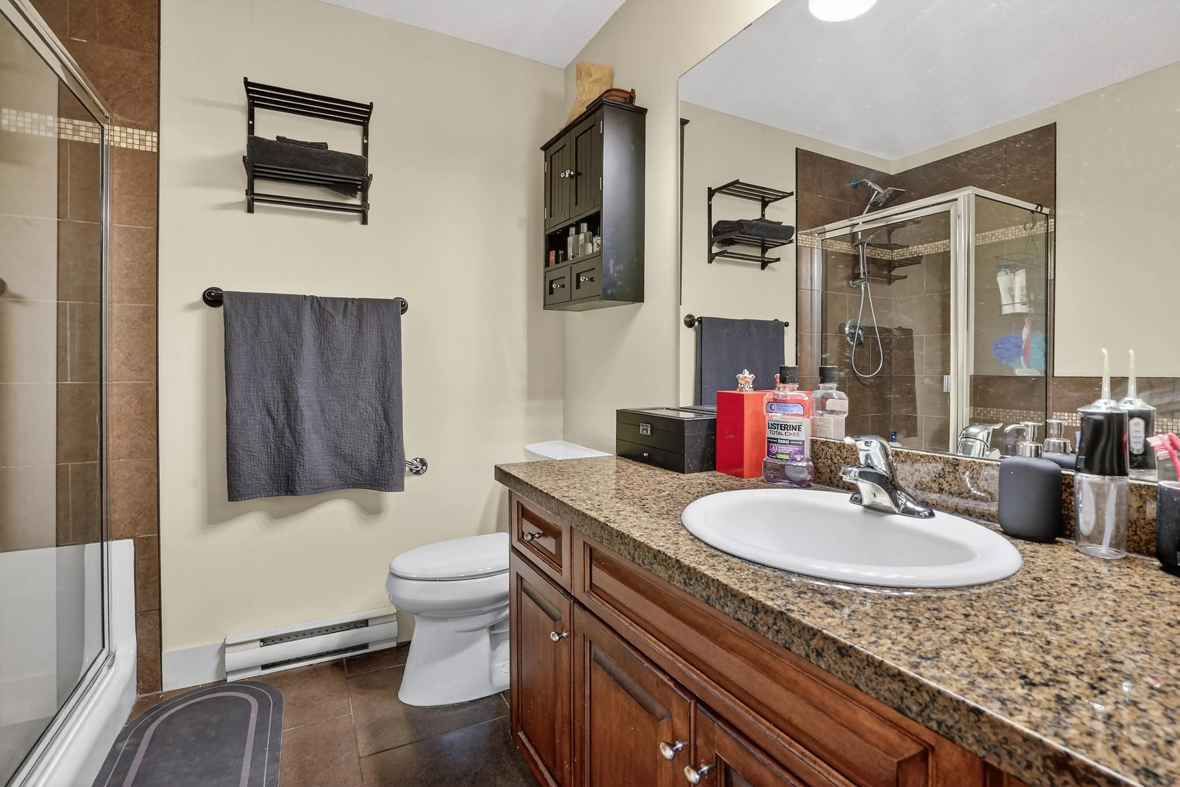 Property at #100 45893 CHESTERFIELD AVENUE, Chilliwack, BC