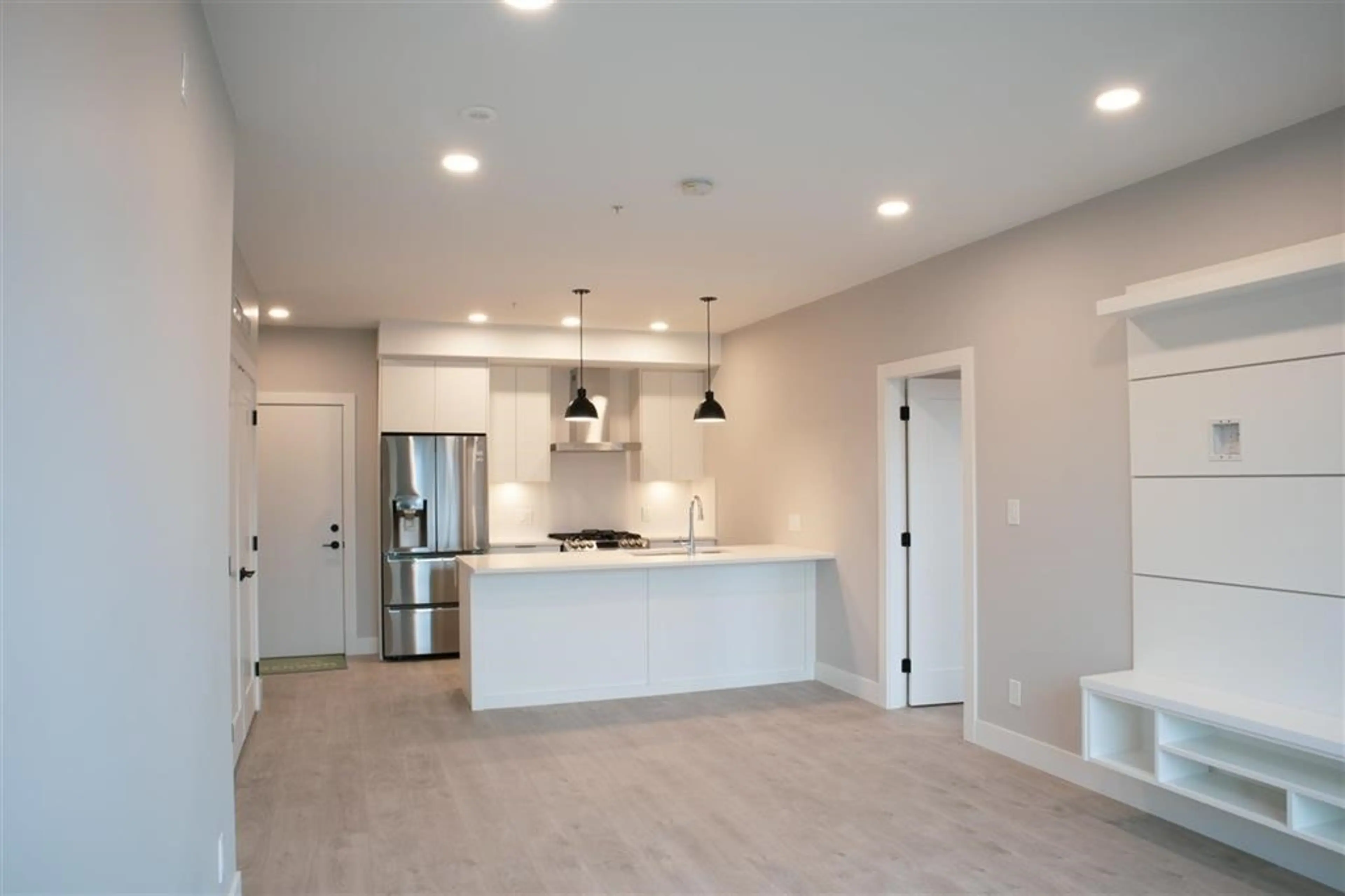 Property at #211 14818 60 AVENUE, Surrey, BC