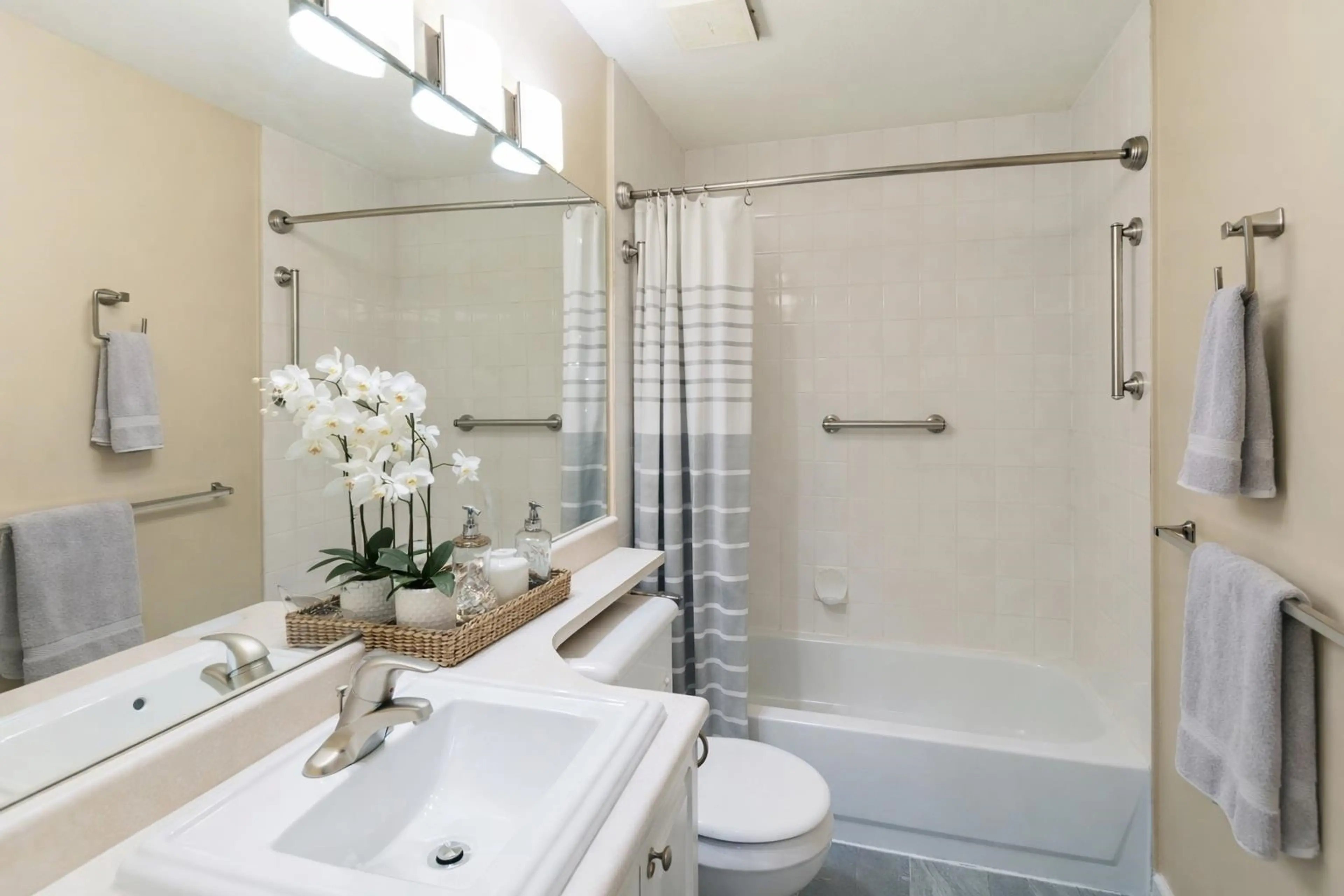 Property at #205 22720 119 AVENUE, Maple Ridge, BC