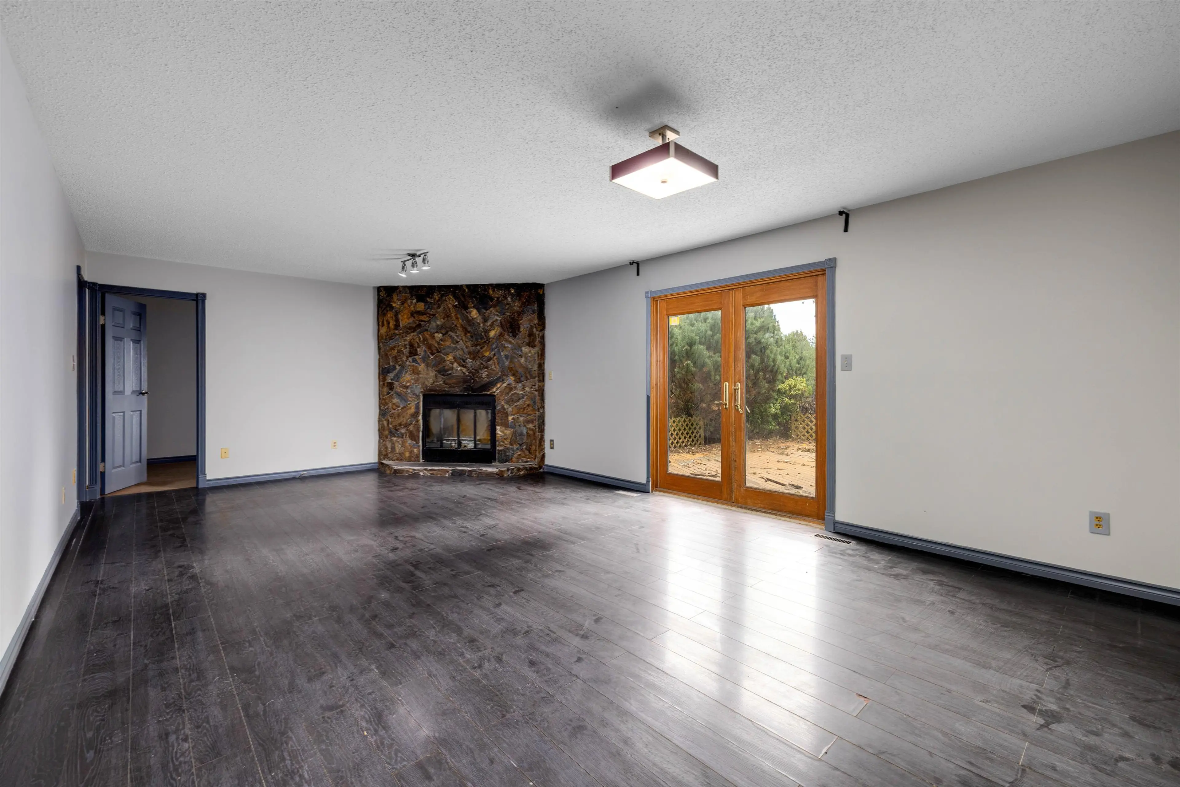 Property at 18208 21A AVENUE, Surrey, BC