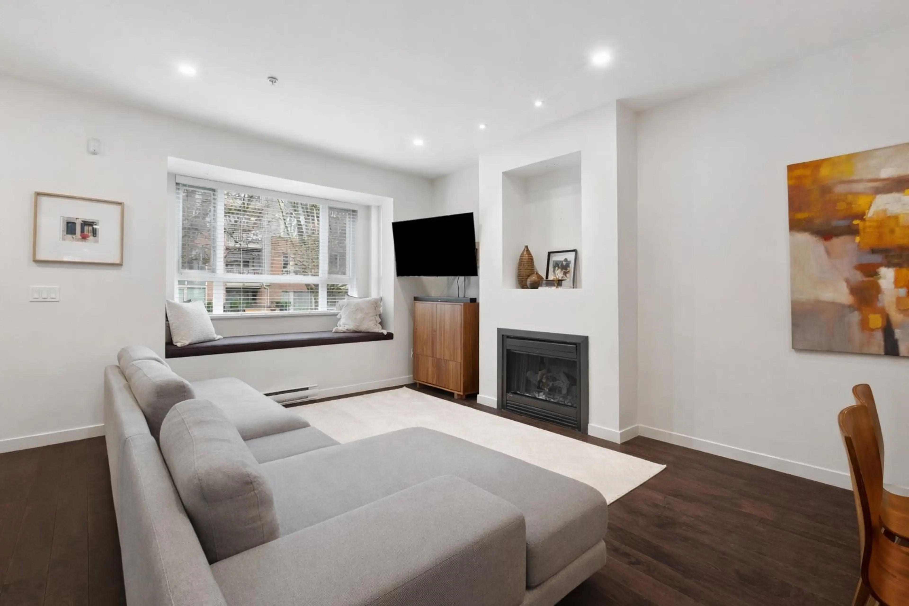 Property at 158 W 22ND STREET, North Vancouver, BC