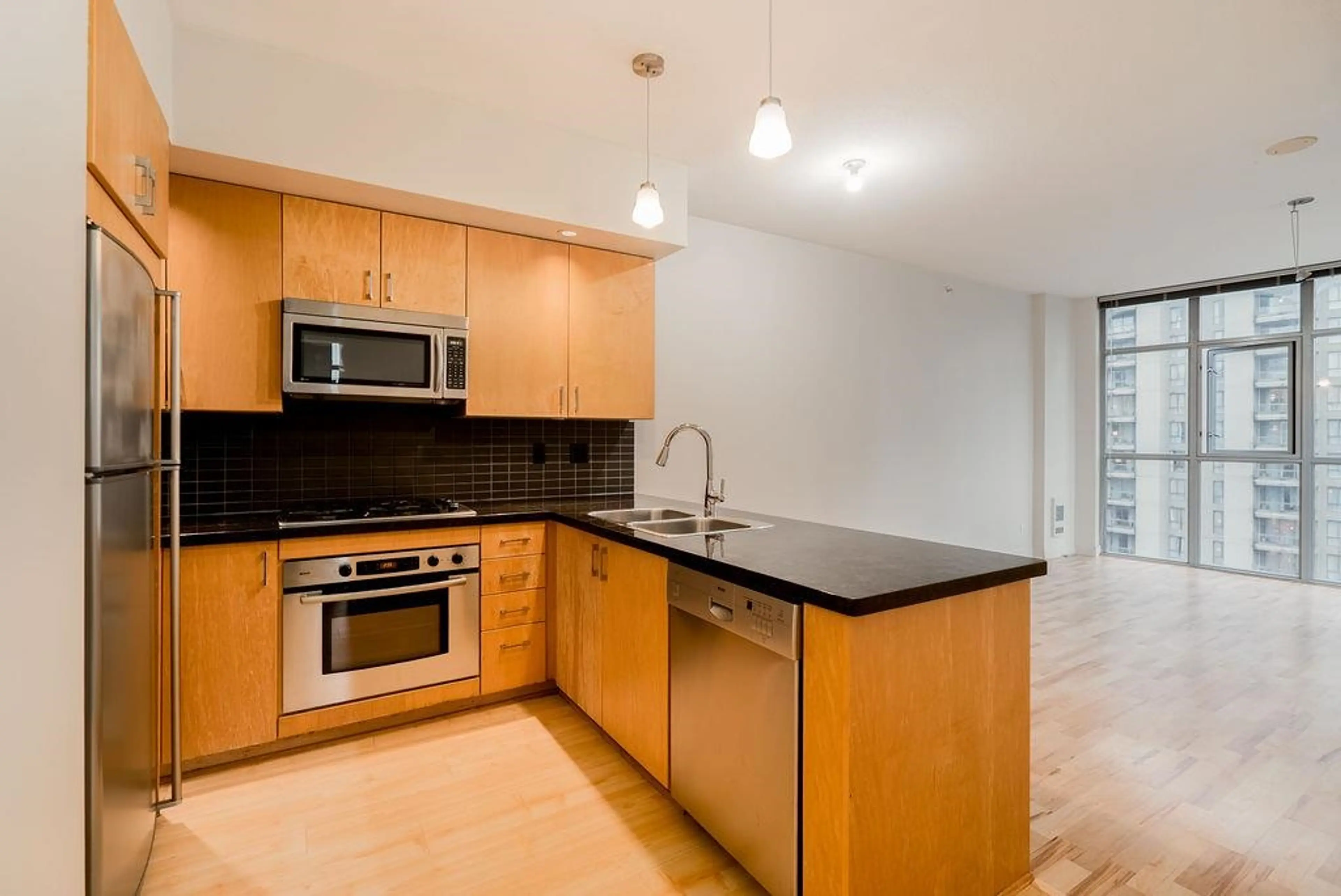 Property at #706 1050 SMITHE STREET, Vancouver, BC
