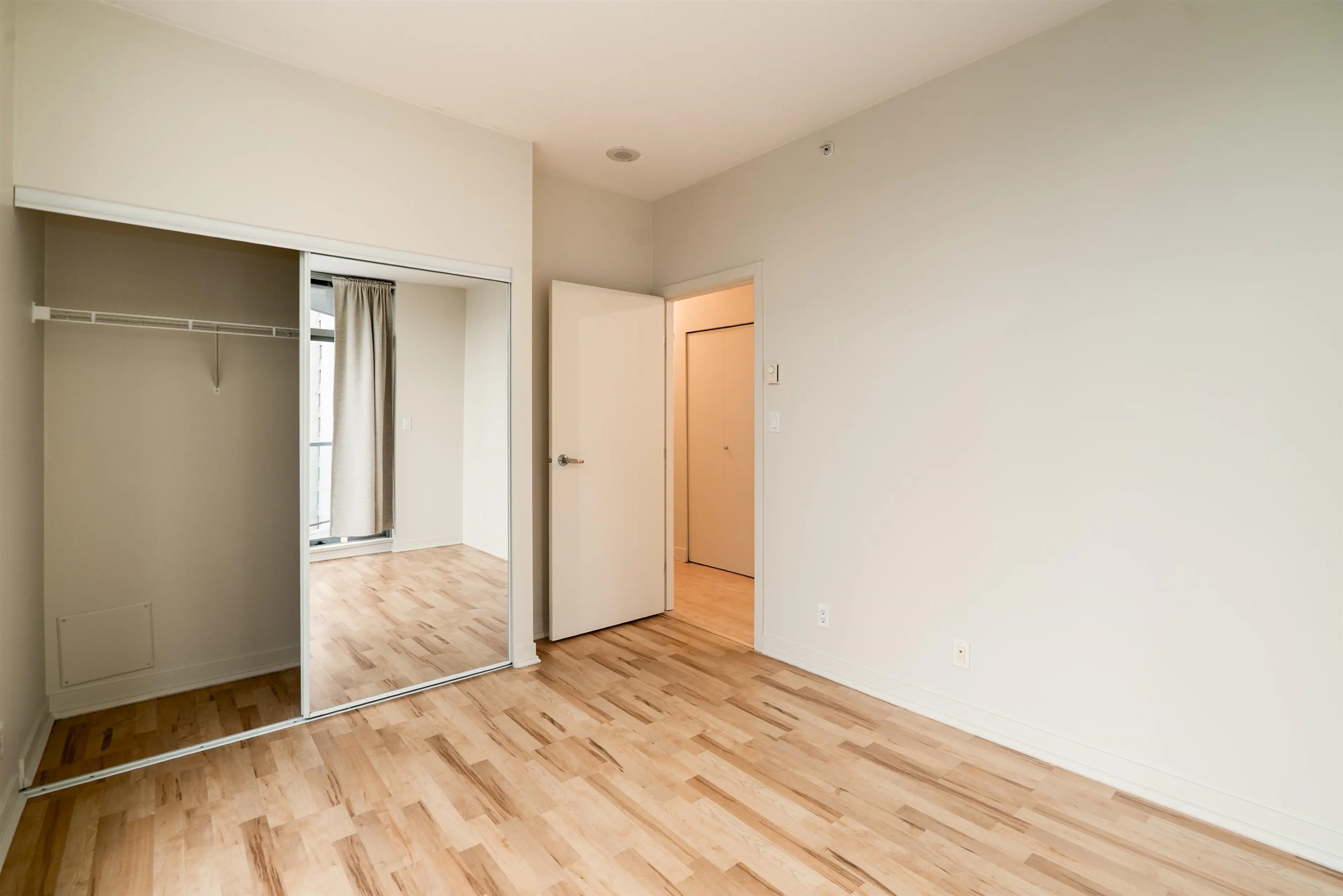 Property at #706 1050 SMITHE STREET, Vancouver, BC