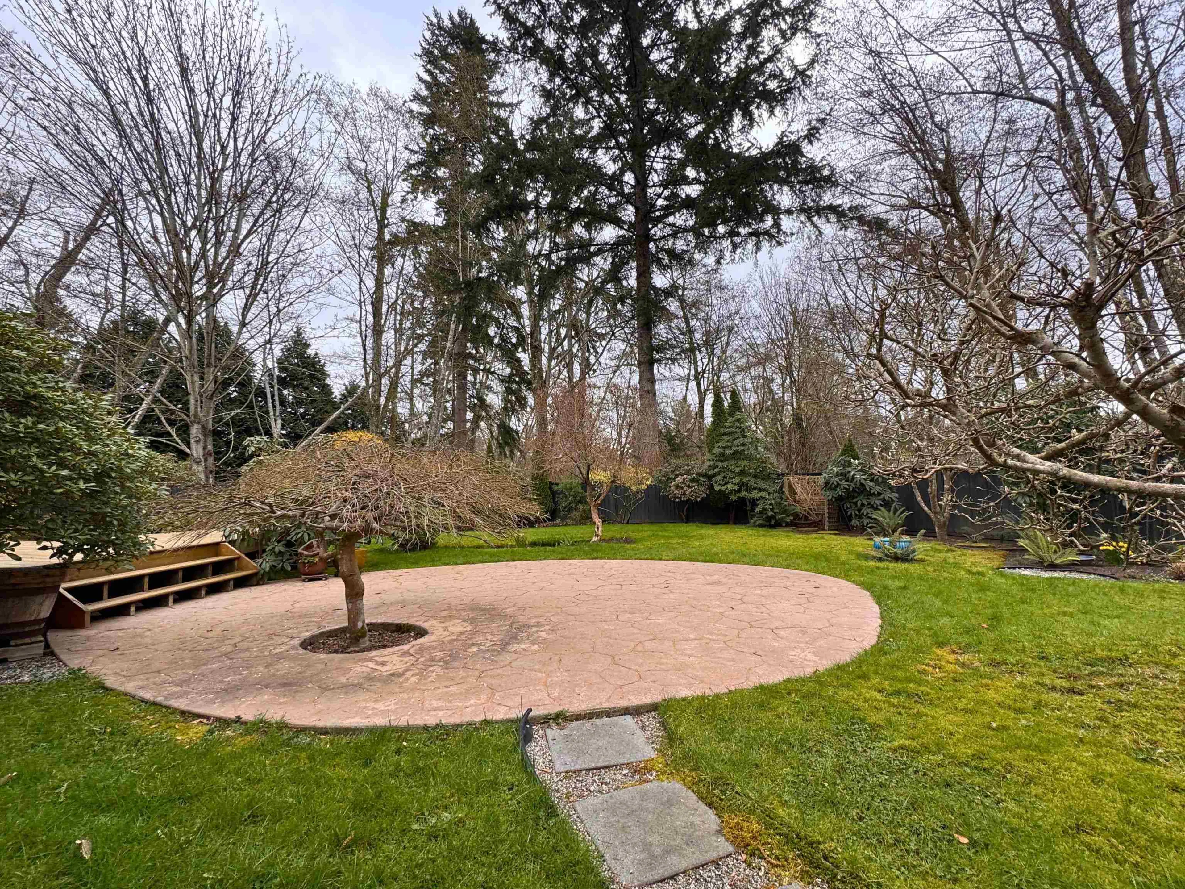 Property at 1567 OCEAN VIEW PLACE, Gibsons, BC