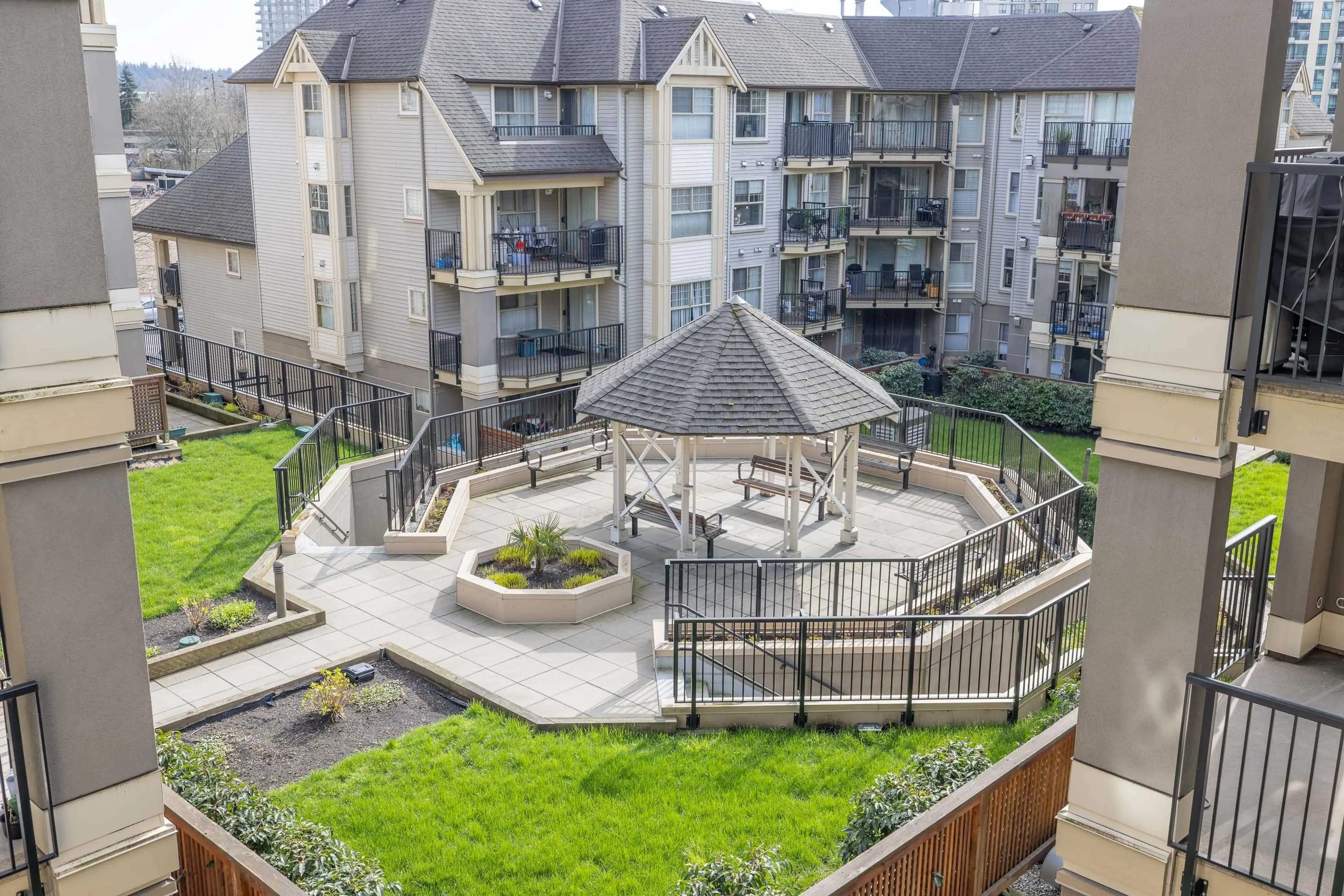 Property at #415 214 ELEVENTH STREET, New Westminster, BC