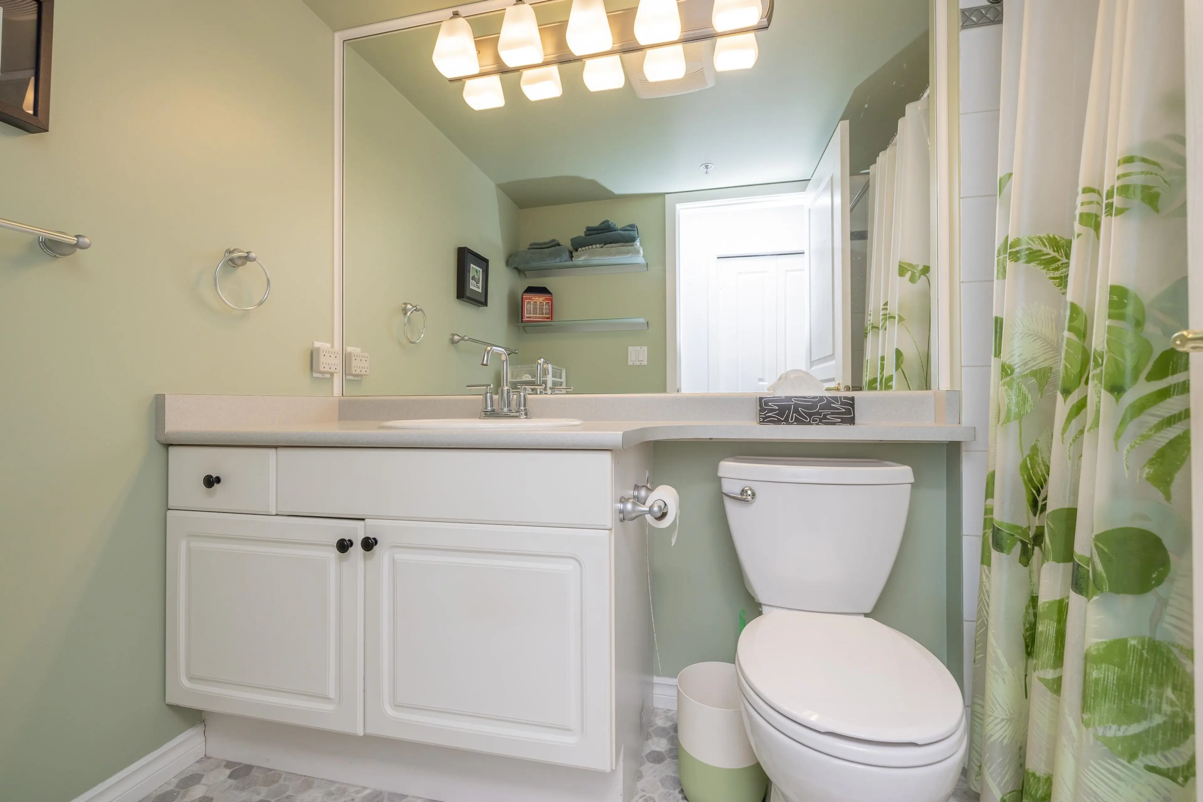 Property at #415 214 ELEVENTH STREET, New Westminster, BC