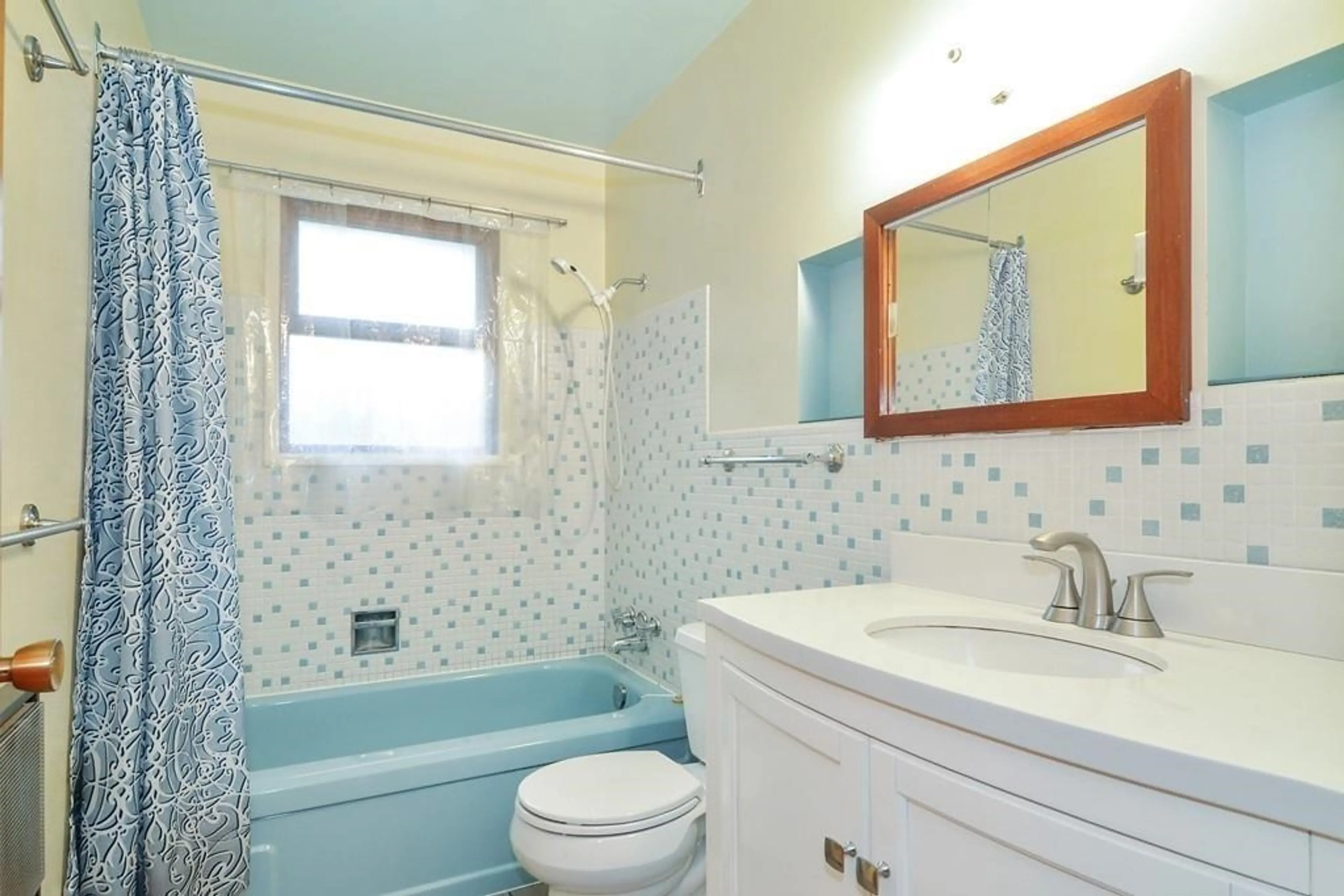 Property at 33875 RICHARDS AVENUE, Mission, BC