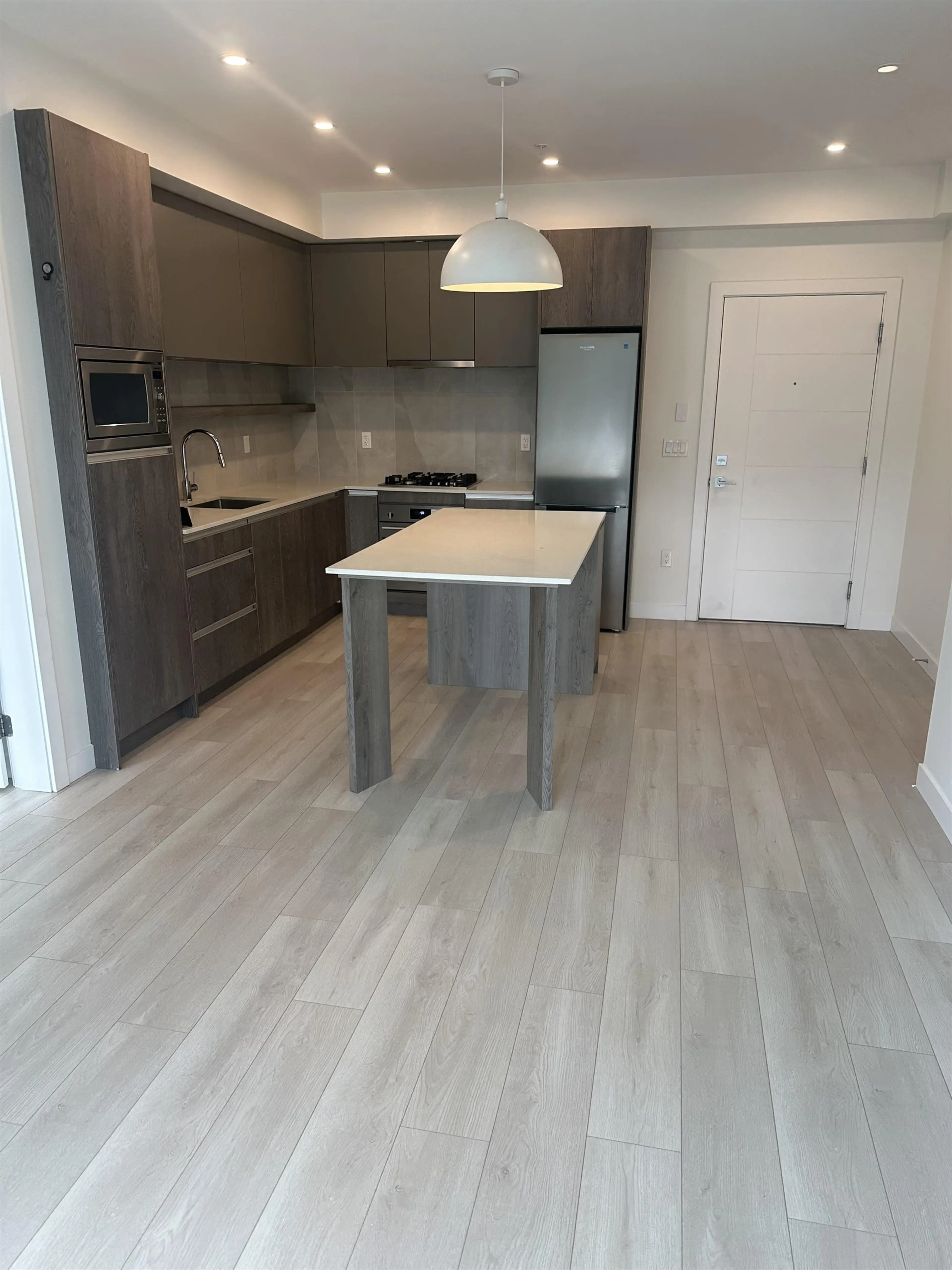 Property at #407 14225 103A AVENUE, Surrey, BC