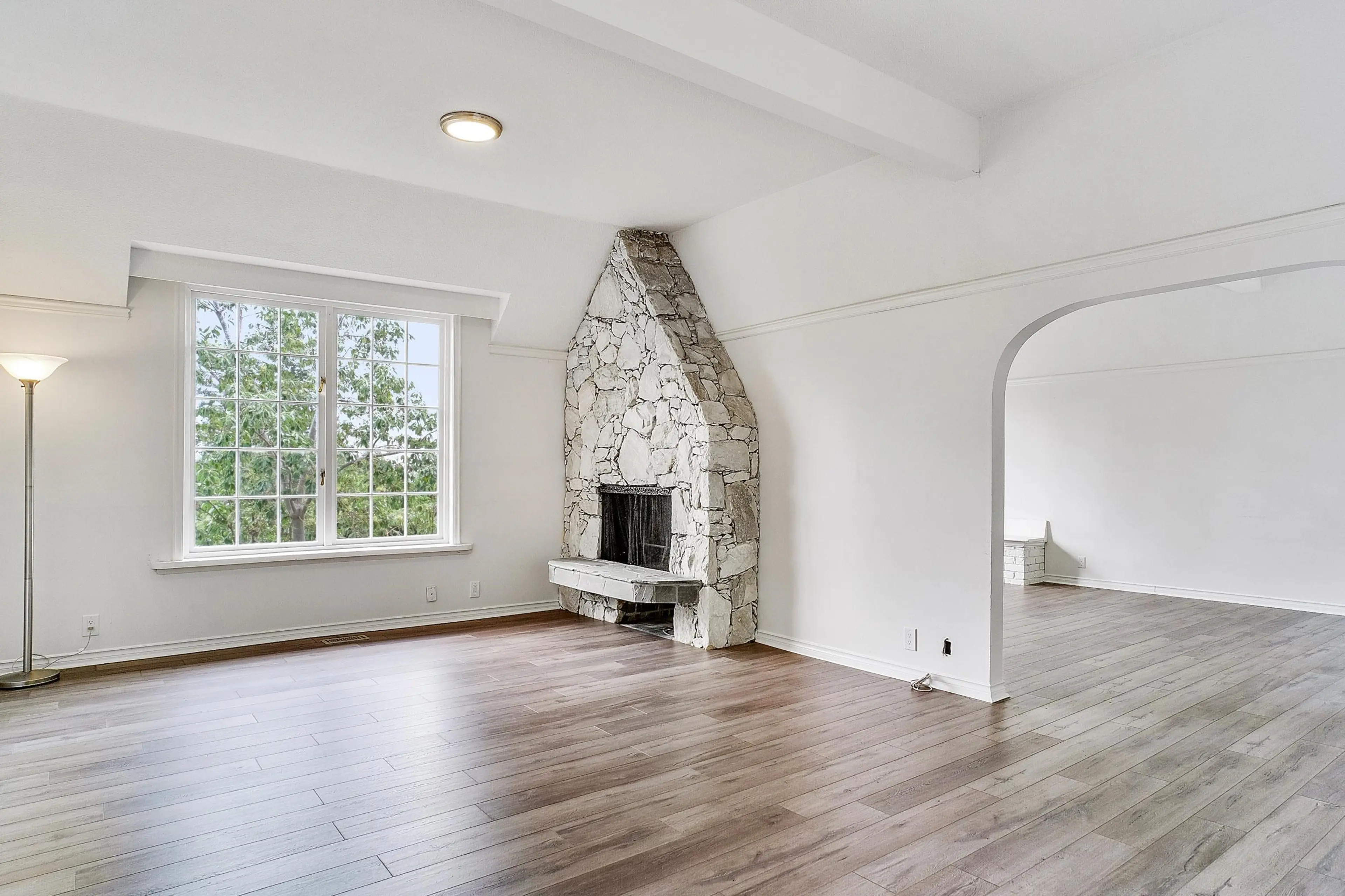 Property at 4607 WOODGREEN DRIVE, West Vancouver, BC