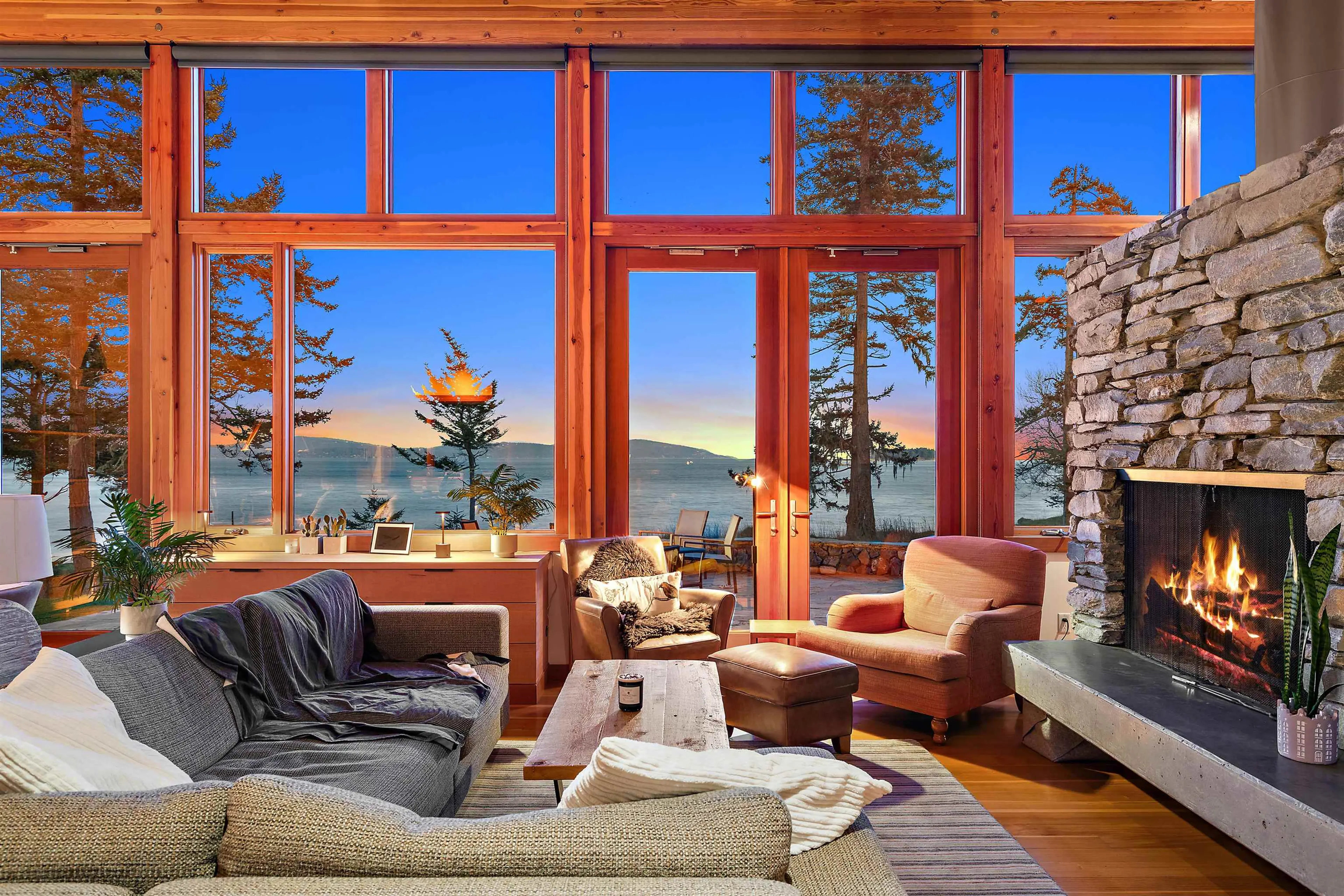 Property at 489 ARBUTUS SPUR, , BC