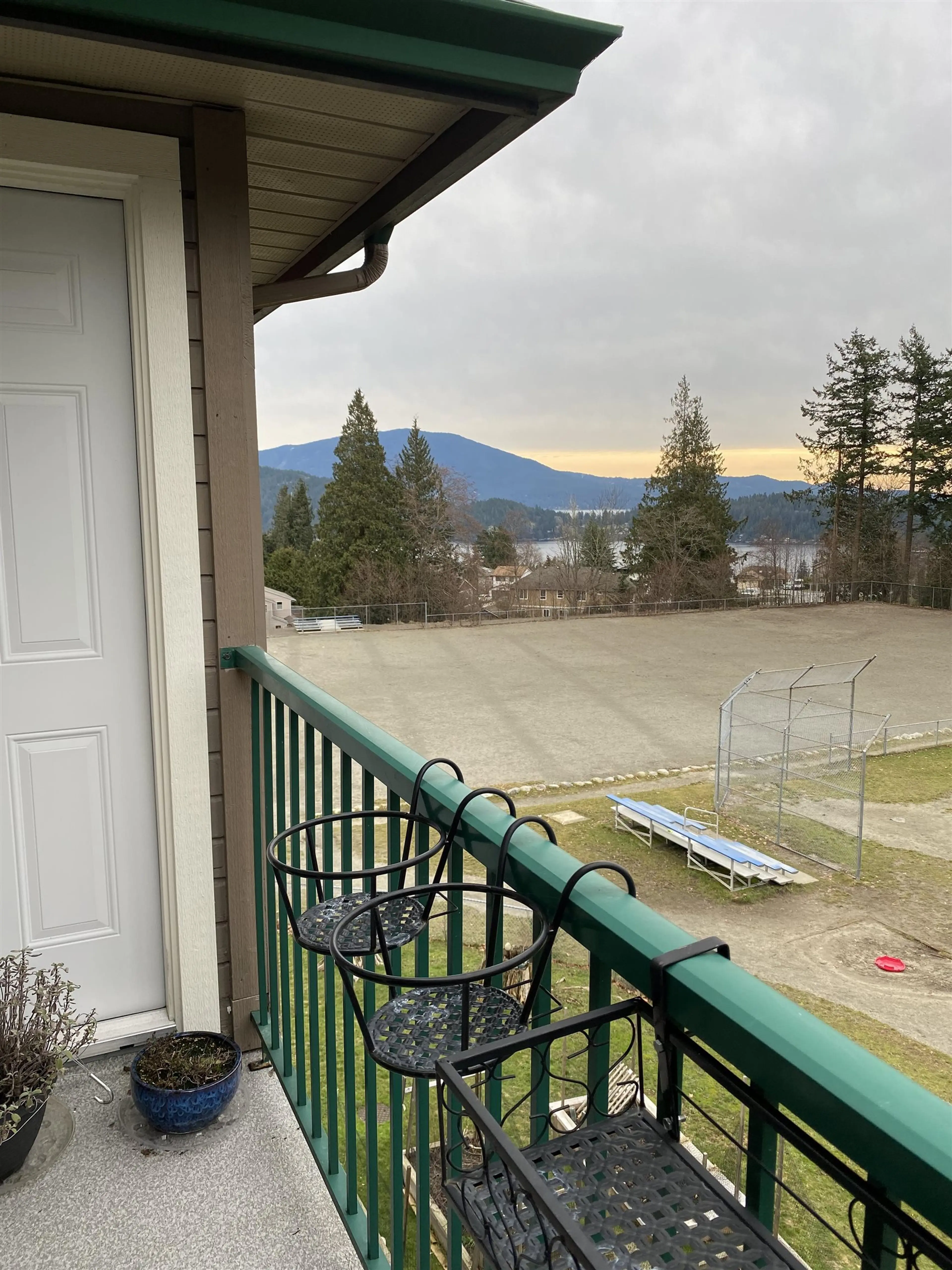 Property at #27 622 FARNHAM ROAD, Gibsons, BC