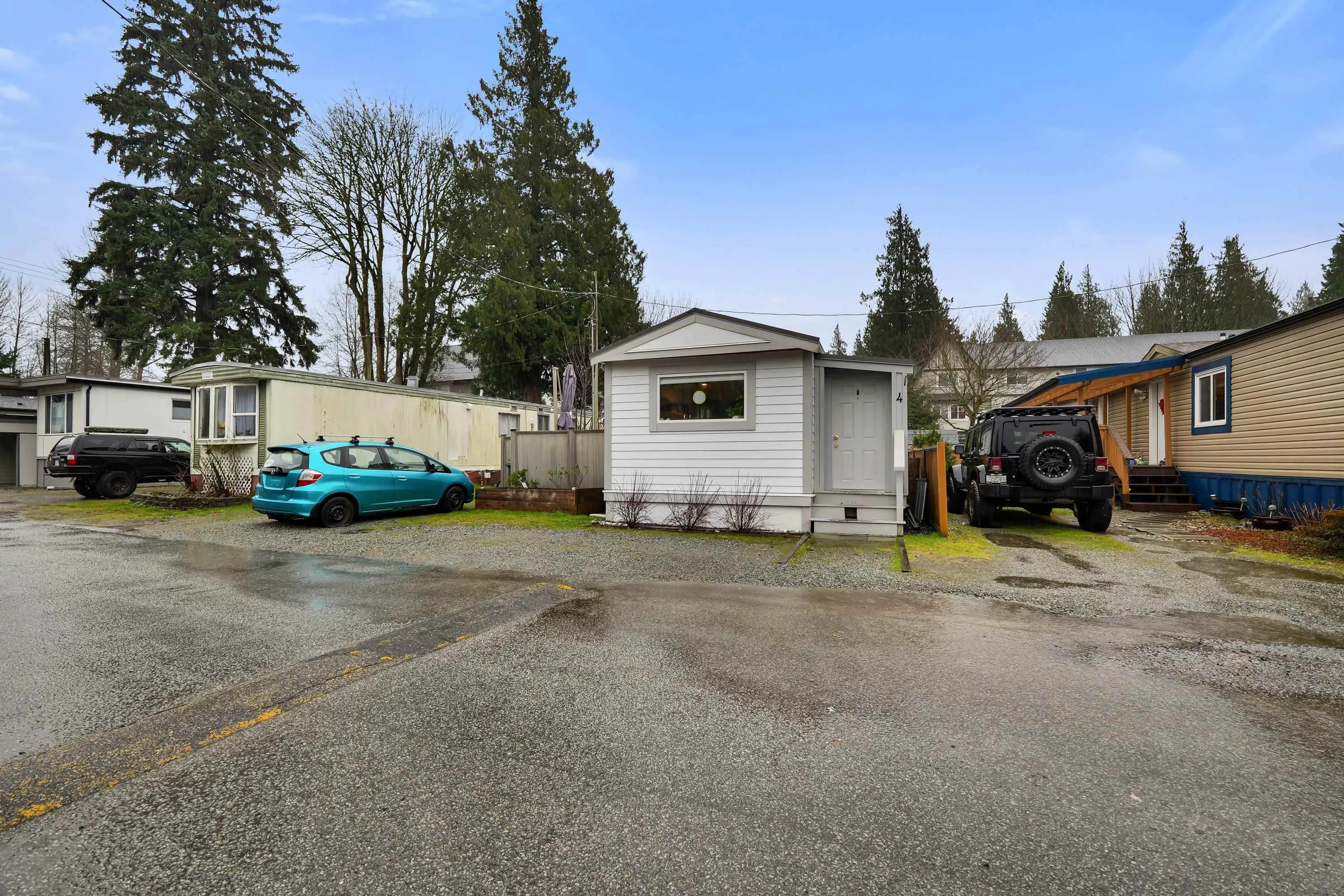 Property at #4 40022 GOVERNMENT ROAD, Squamish, BC