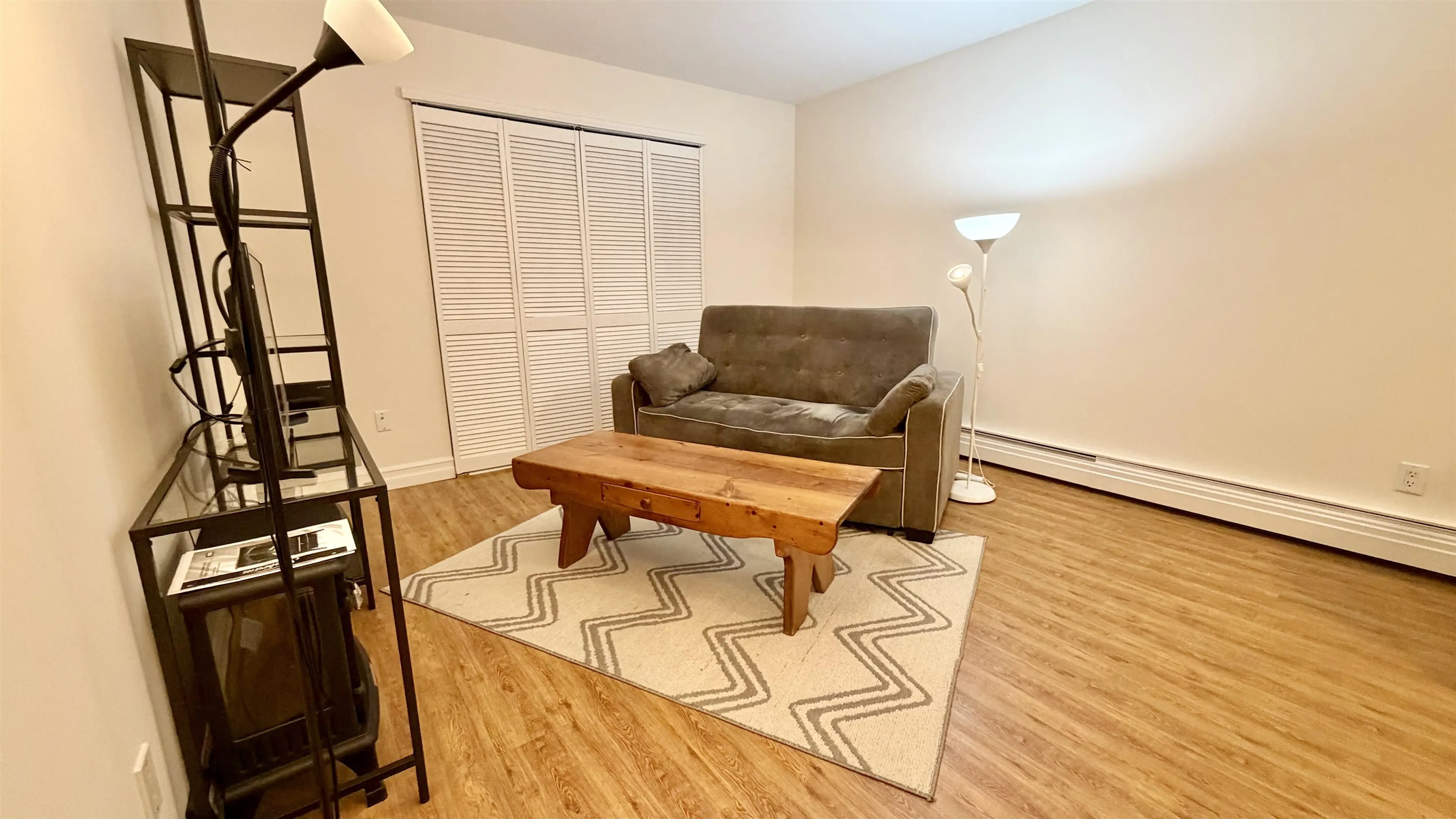 Property at #304 1442 BLACKWOOD STREET, White Rock, BC