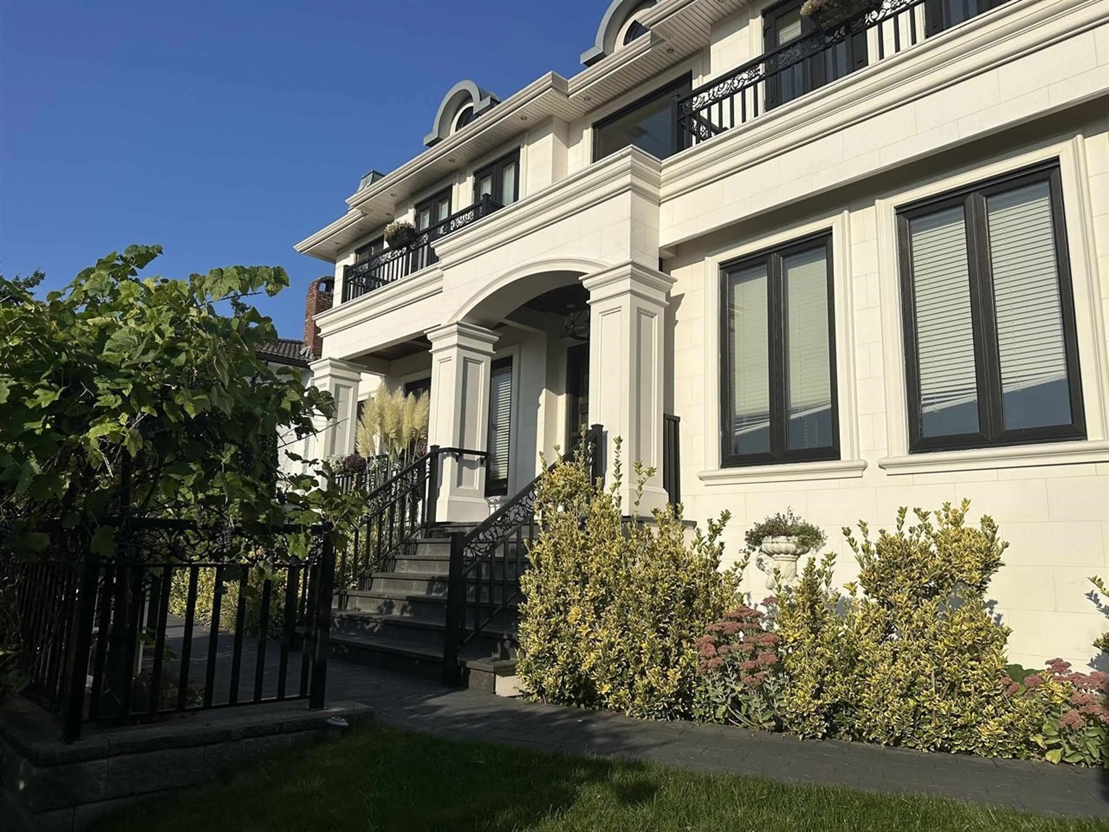 Property at 5538 MEADEDALE DRIVE, Burnaby, BC