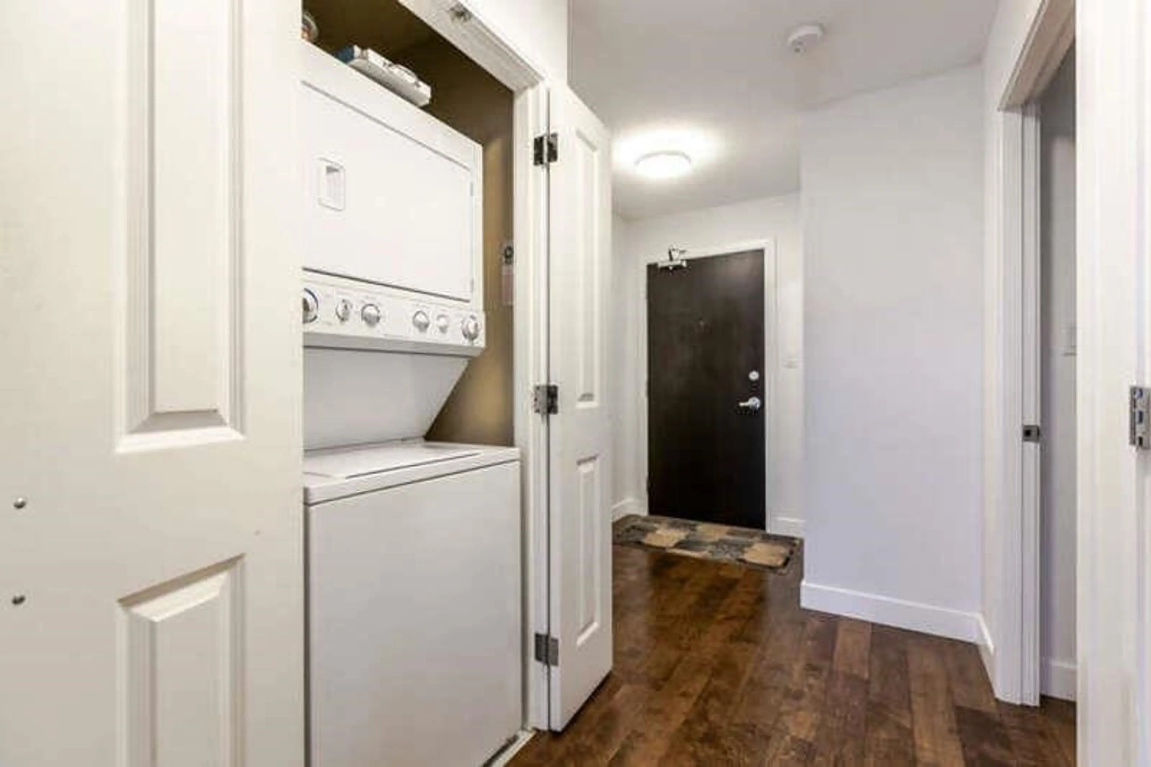 Property at #805 288 UNGLESS WAY, Port Moody, BC