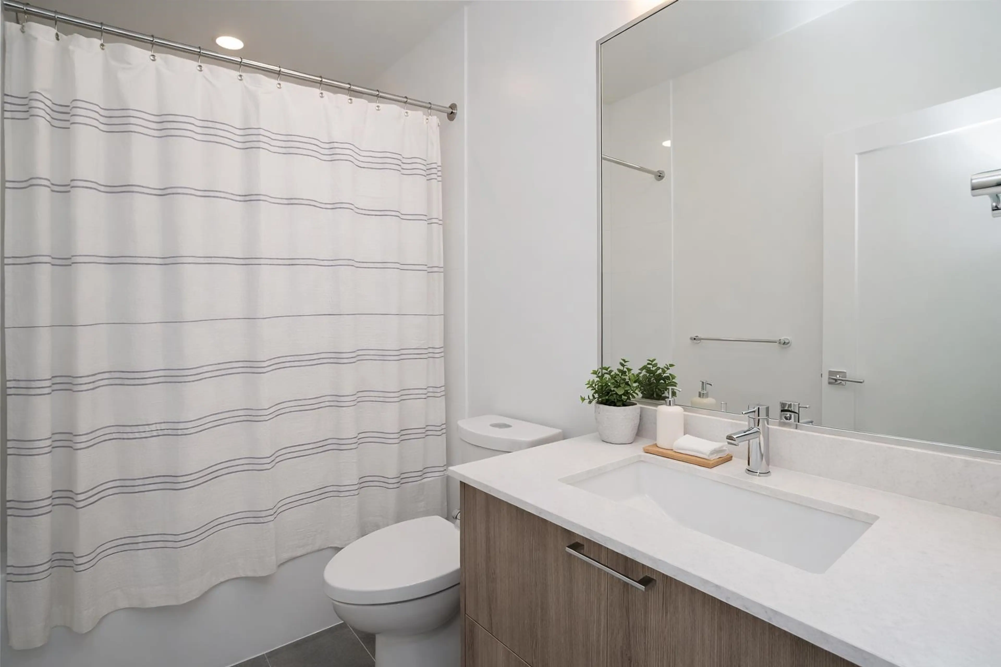 Property at #2502 20065 85 AVENUE, Langley, BC