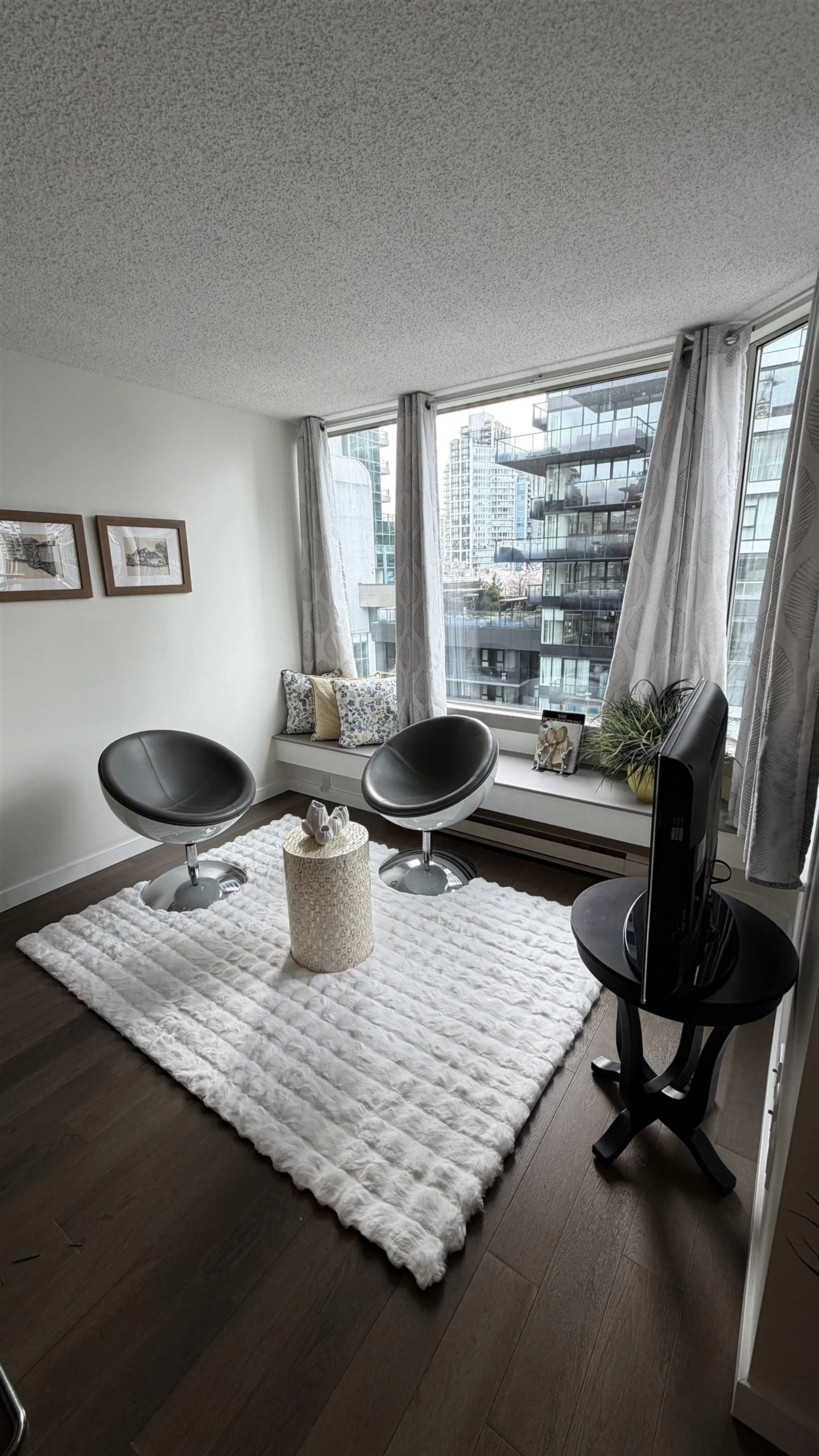 Property at #806 1330 HORNBY STREET, Vancouver, BC