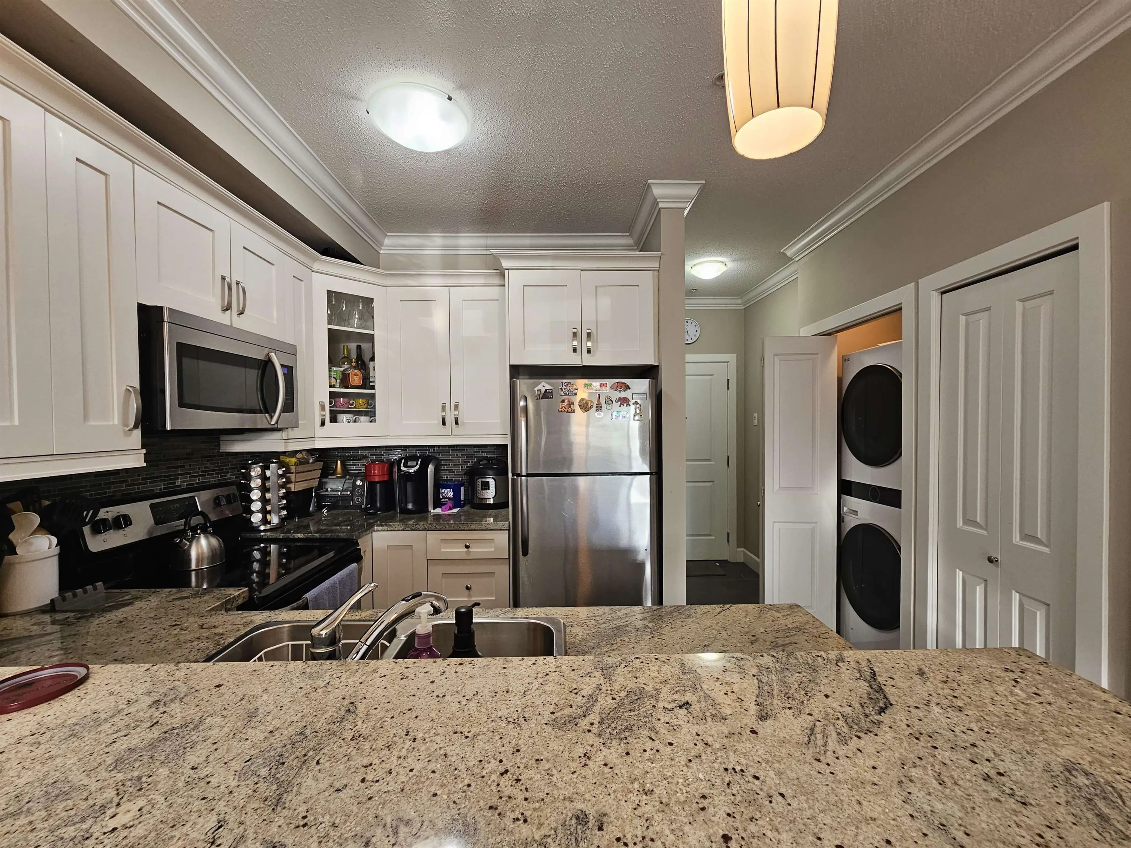 Property at #104 13897 FRASER HIGHWAY, Surrey, BC