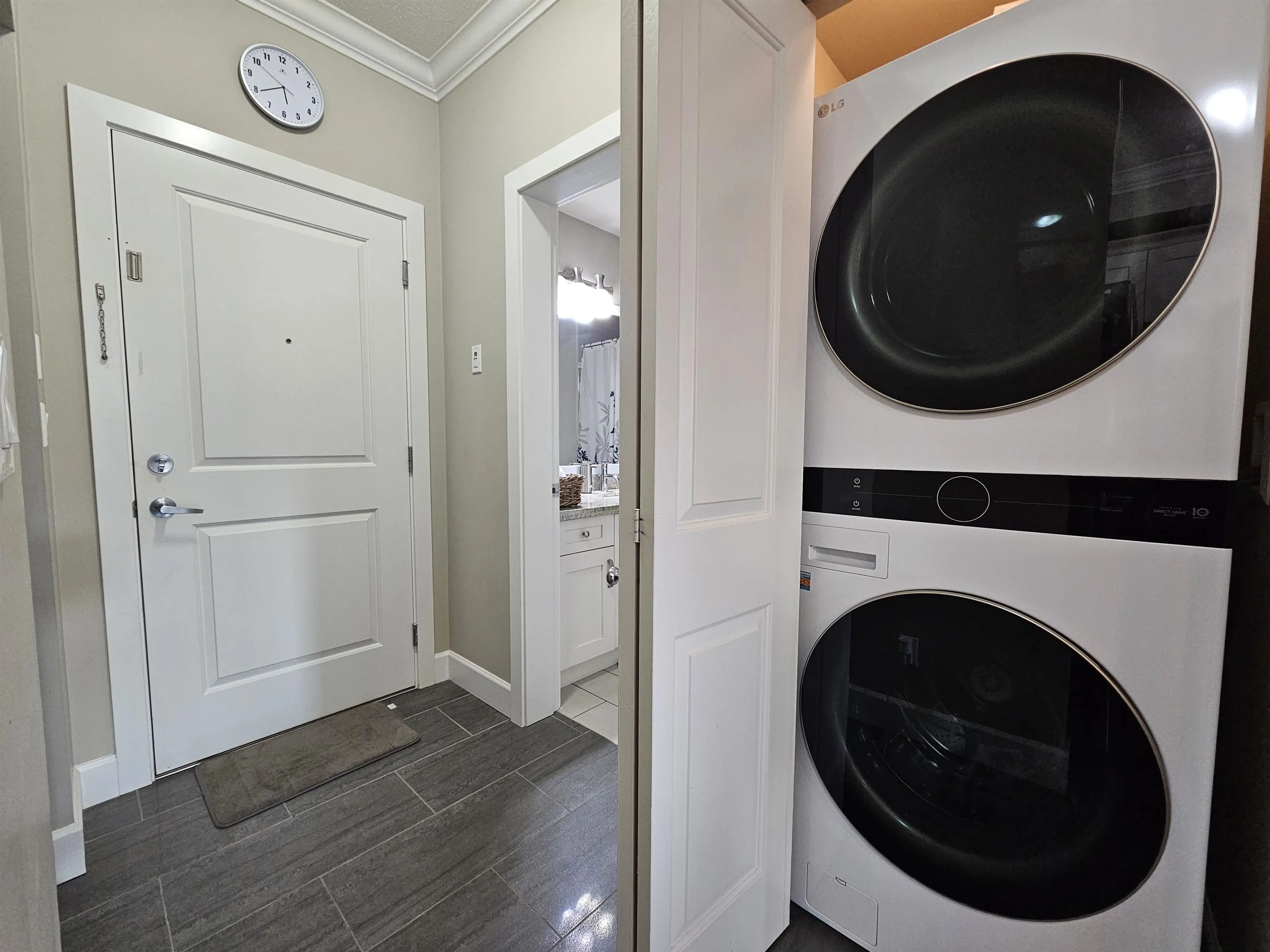 Property at #104 13897 FRASER HIGHWAY, Surrey, BC