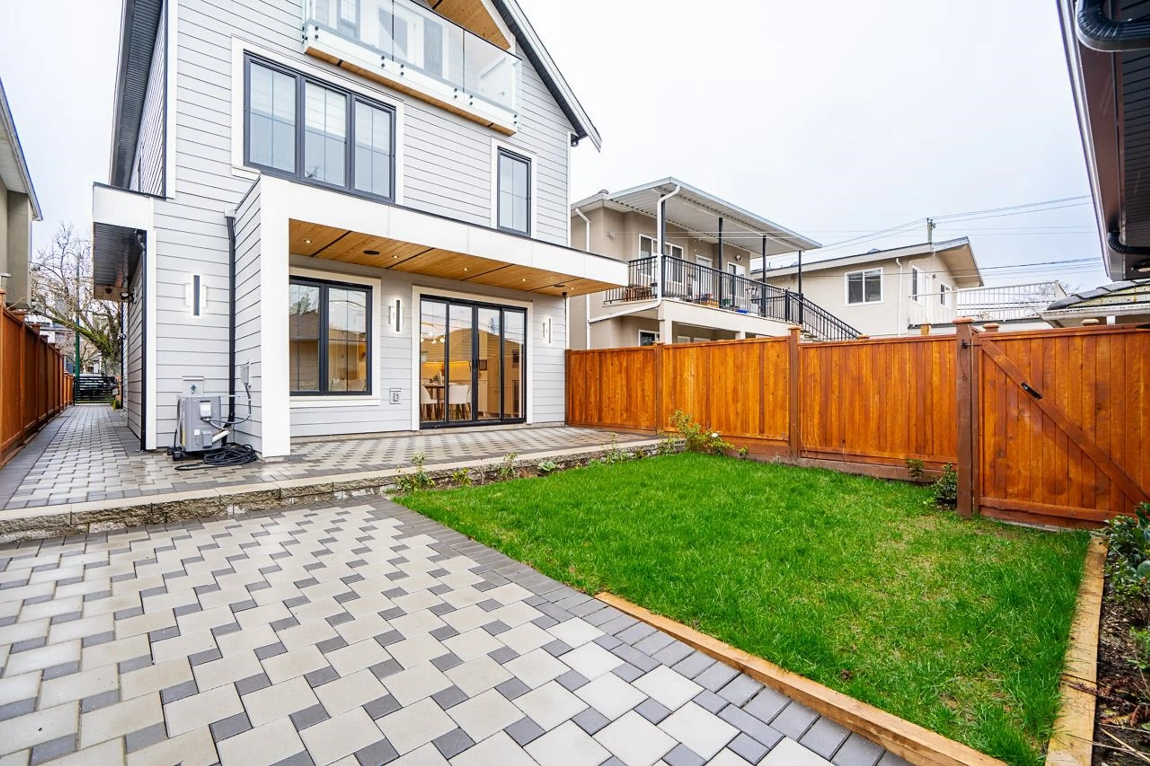 Property at #2 150 E 51ST AVENUE, Vancouver, BC