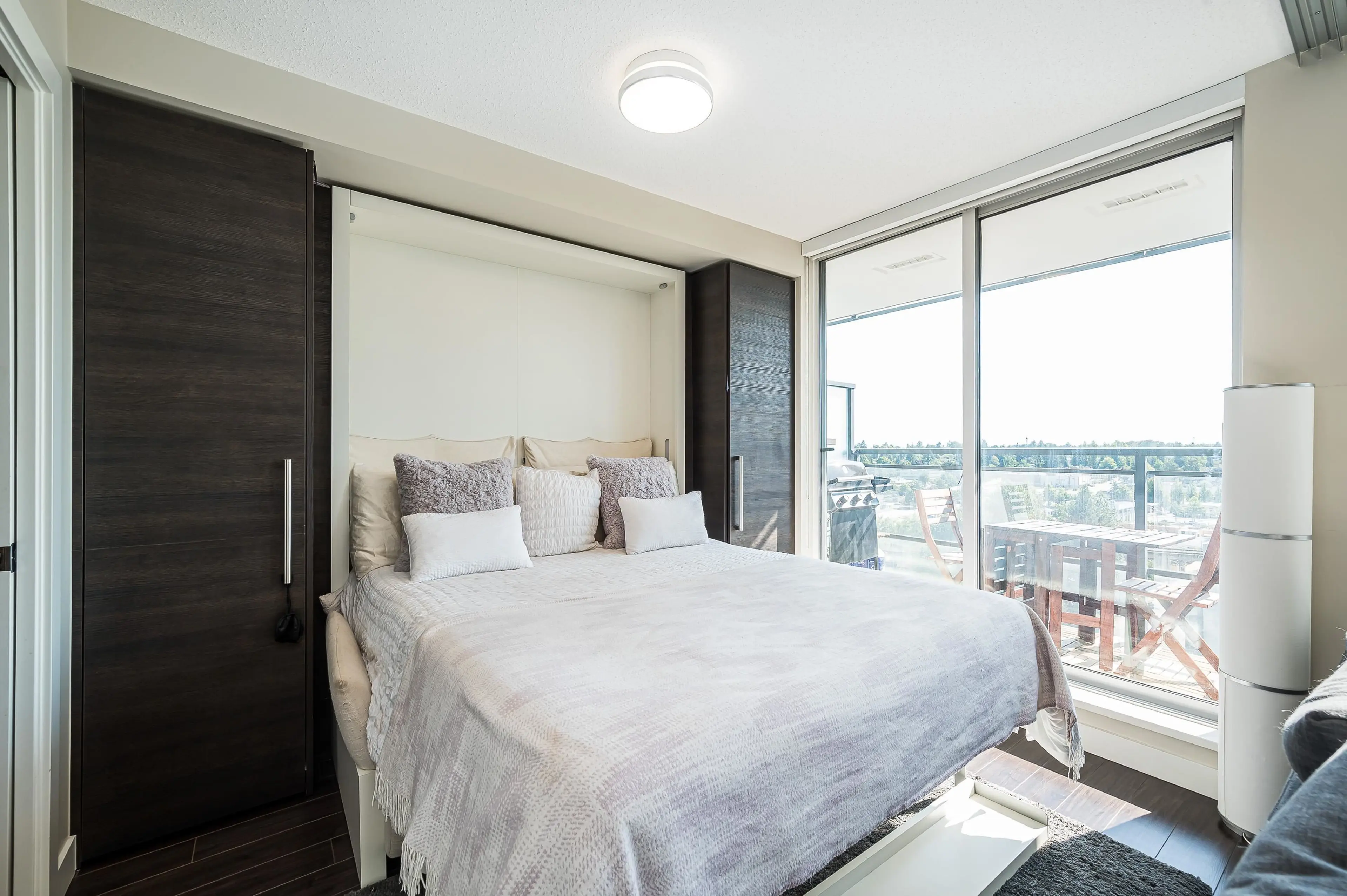 Property at #1609 13398 104 AVENUE, Surrey, BC