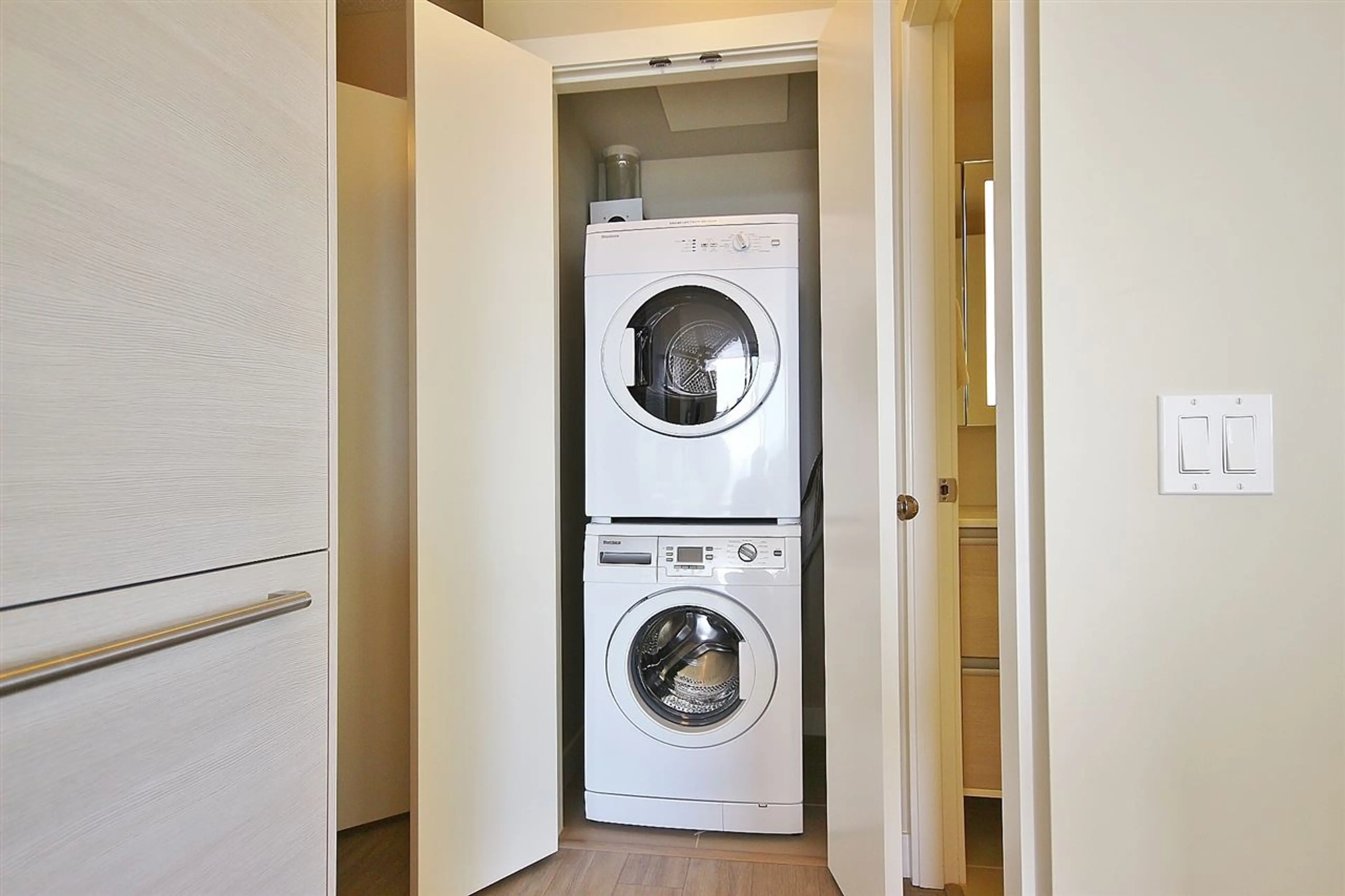 Property at #1110 13398 104 AVENUE, Surrey, BC