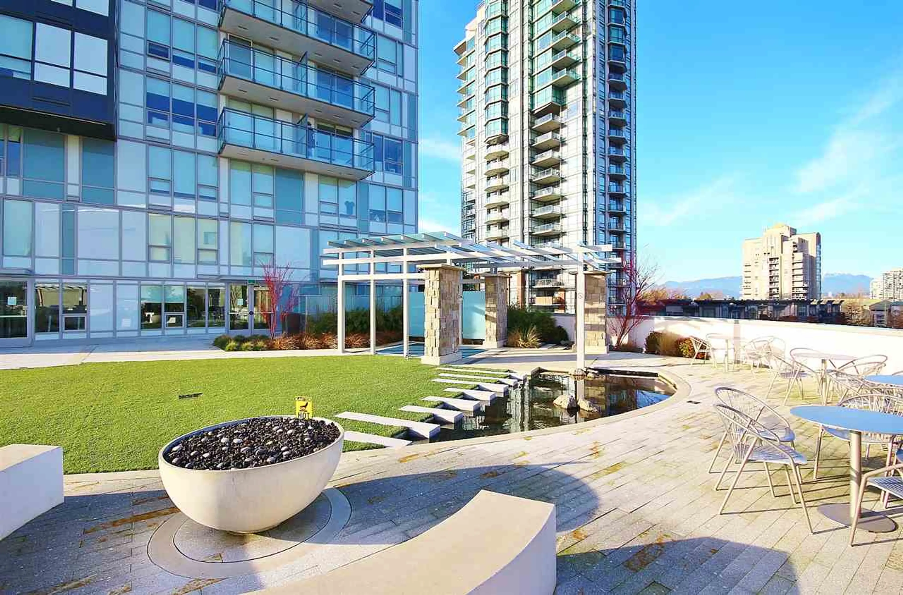 Property at #1110 13398 104 AVENUE, Surrey, BC