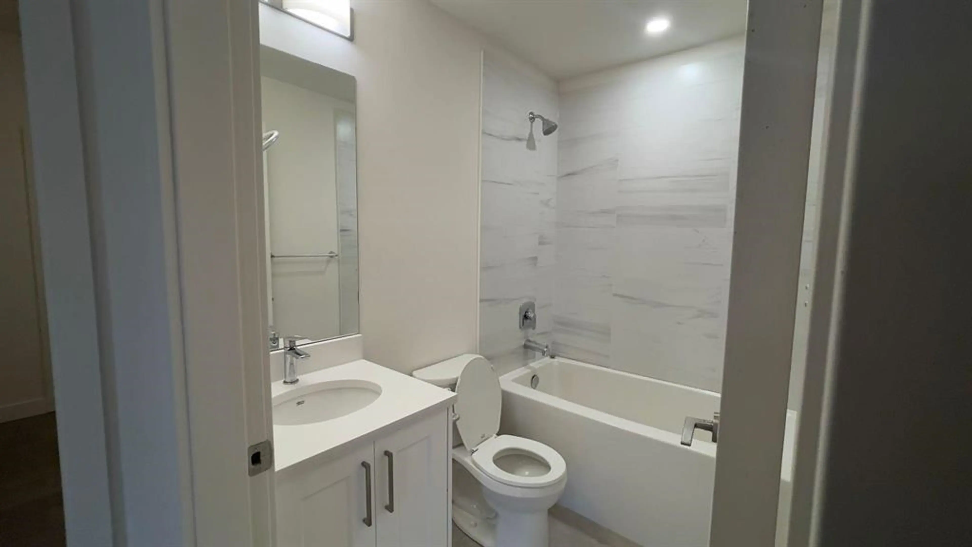 Property at #4 1419 MCCALLUM ROAD, Abbotsford, BC