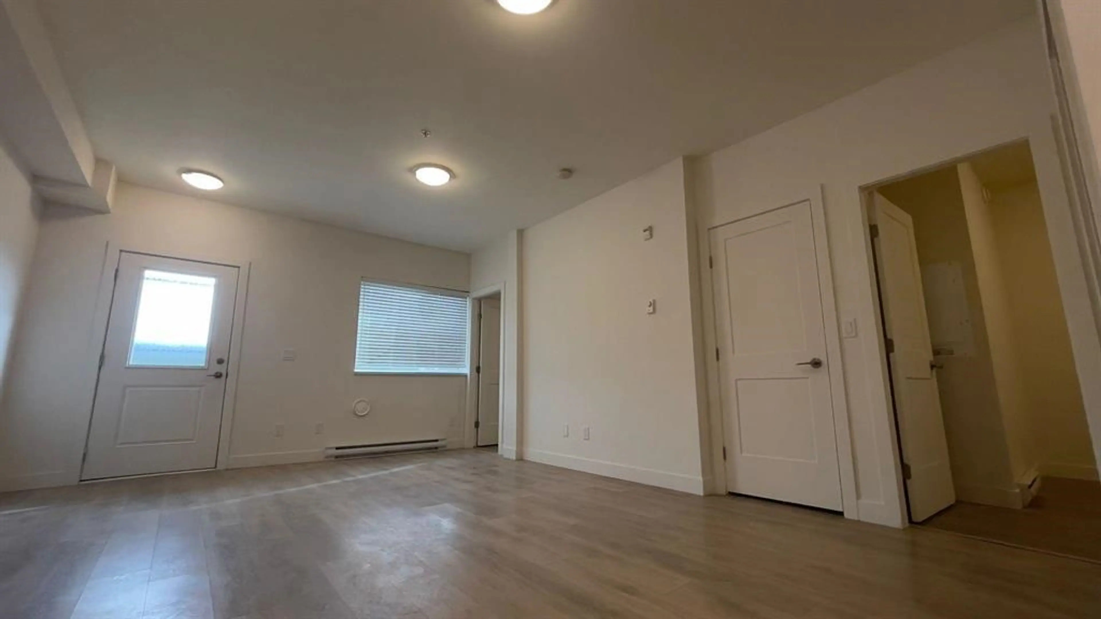 Property at #4 1419 MCCALLUM ROAD, Abbotsford, BC