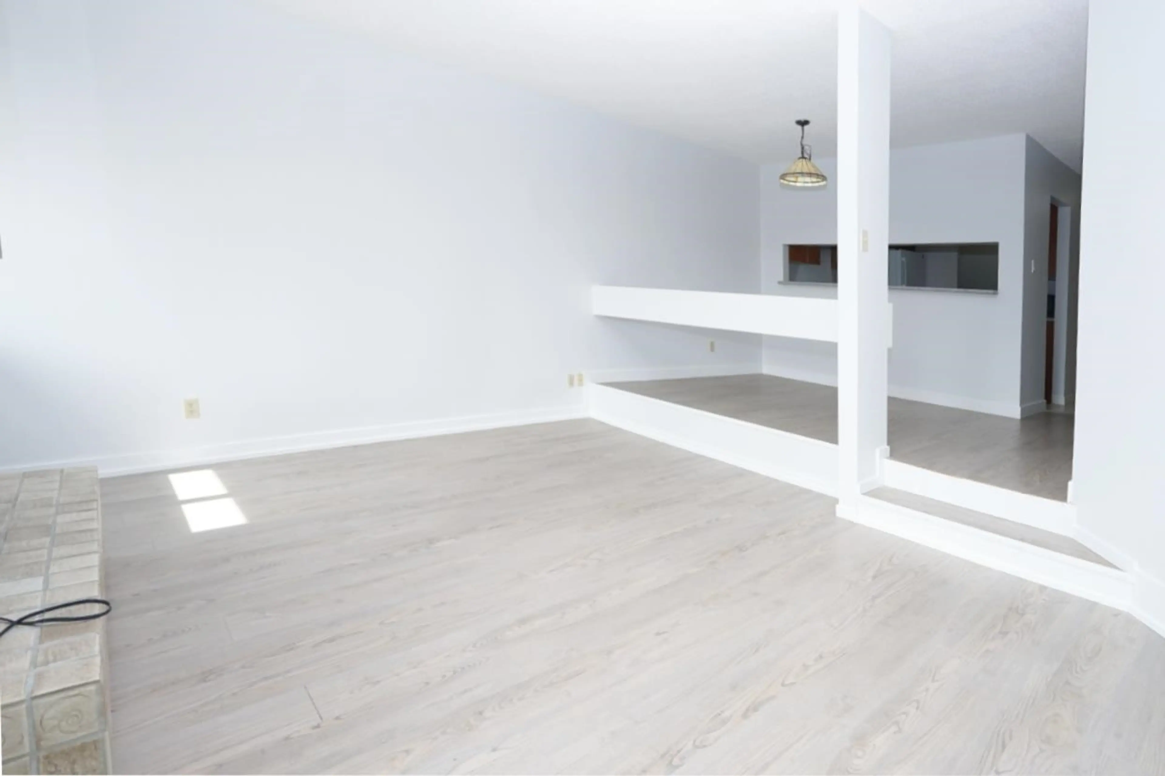 Property at #306 15275 19 AVENUE, Surrey, BC