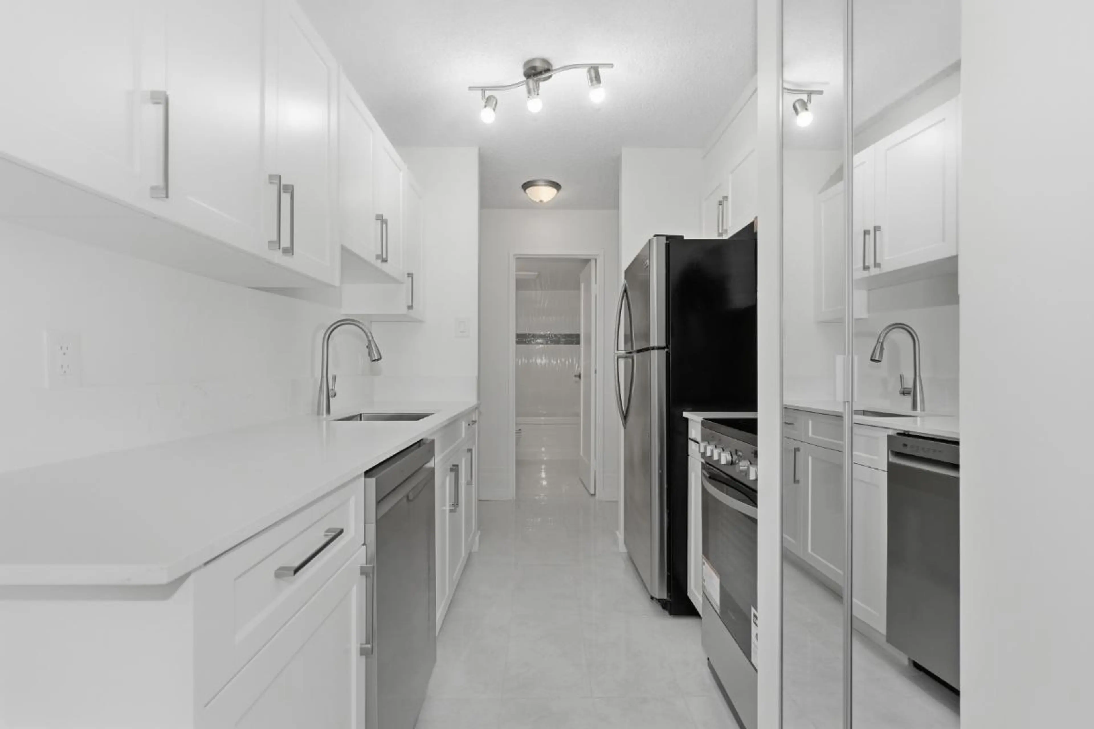 Property at #706 2012 FULLERTON AVENUE, North Vancouver, BC