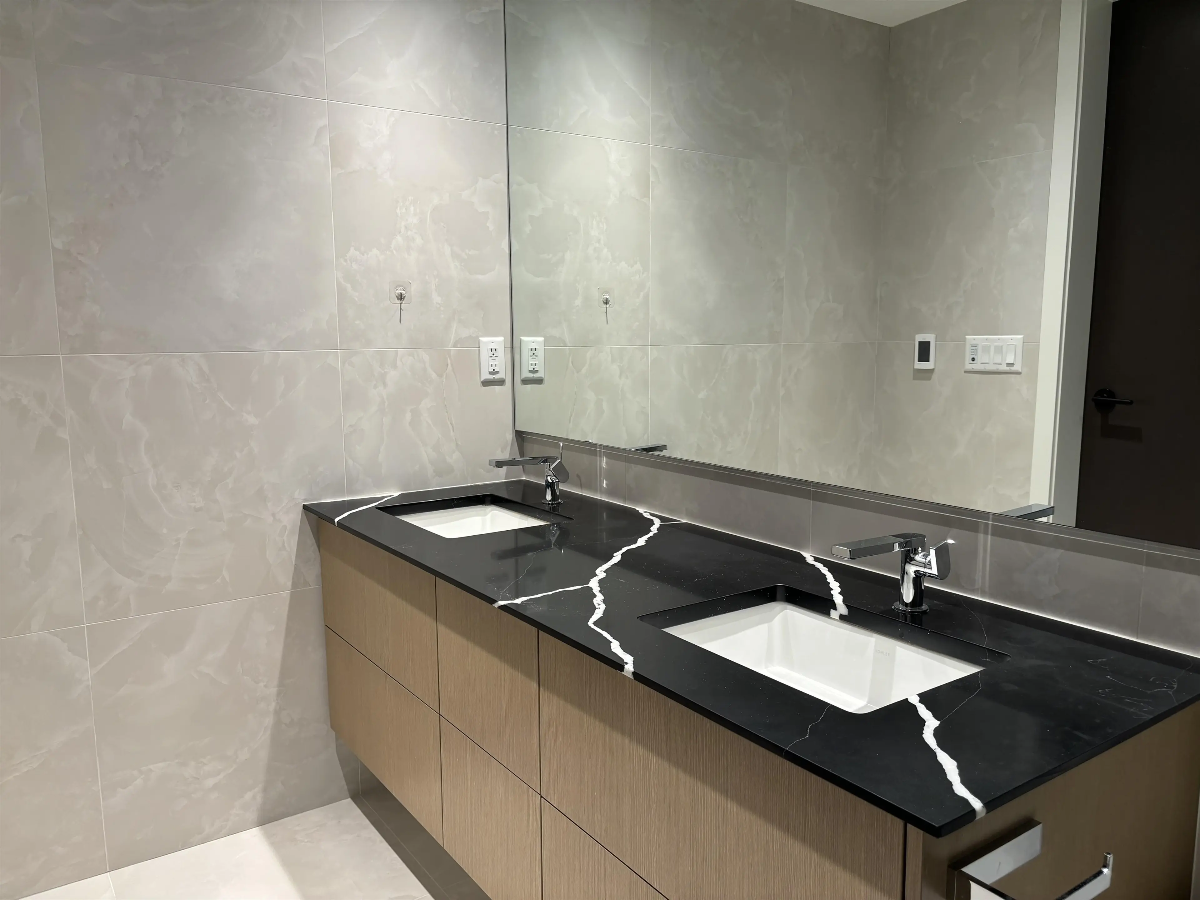 Property at #302 5089 QUEBEC STREET, Vancouver, BC