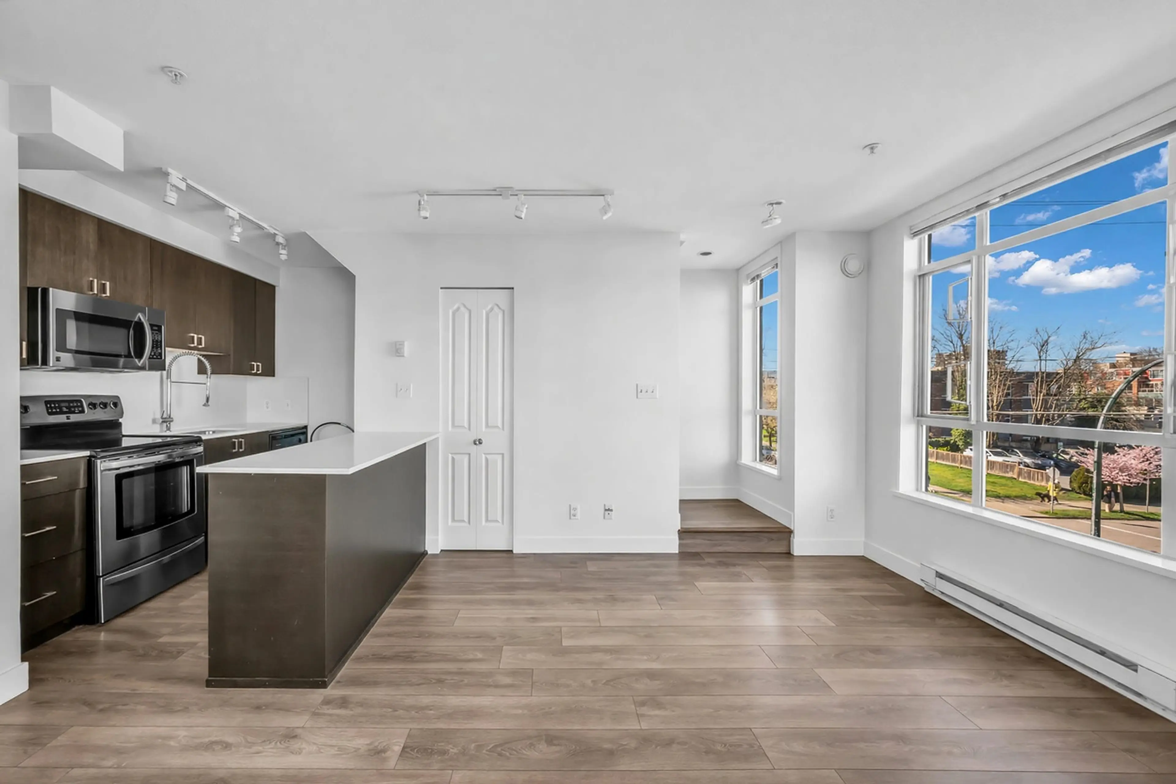 Property at #206 2190 W 5TH AVENUE, Vancouver, BC